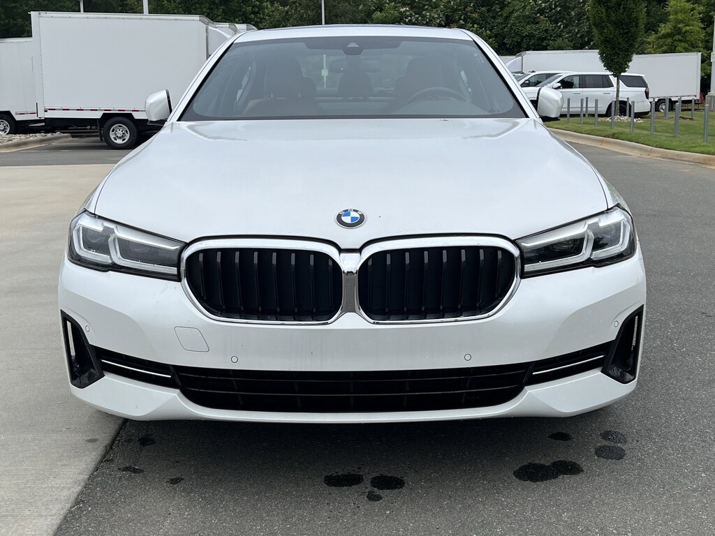 Used 2022 BMW 5 Series 530i xDrive Sedan