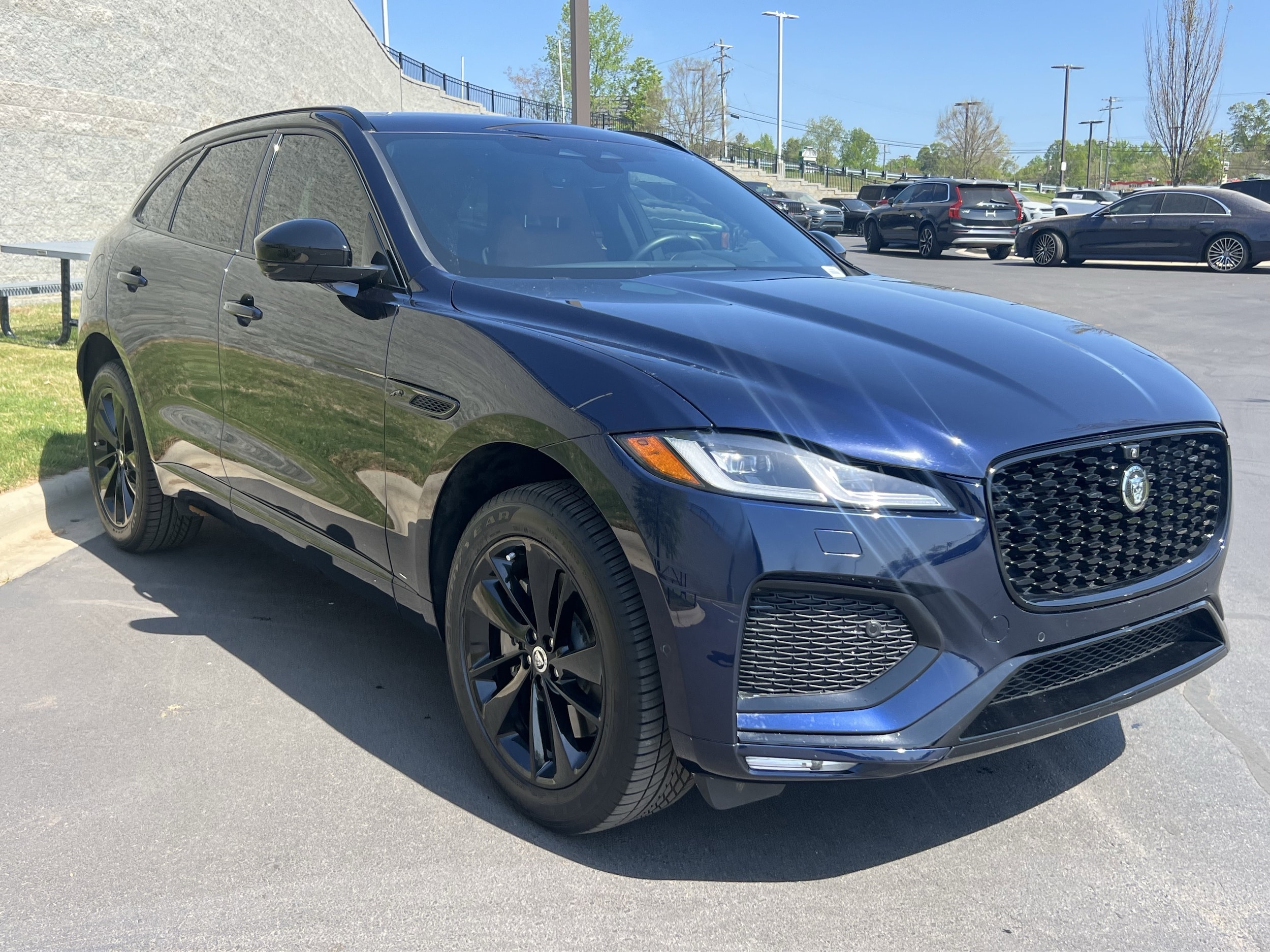 2026 Jaguar F-PACE R-Dynamic S photo 3