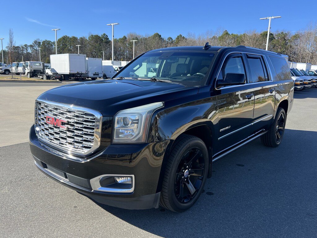 Used 2018 GMC Yukon XL Denali SUV