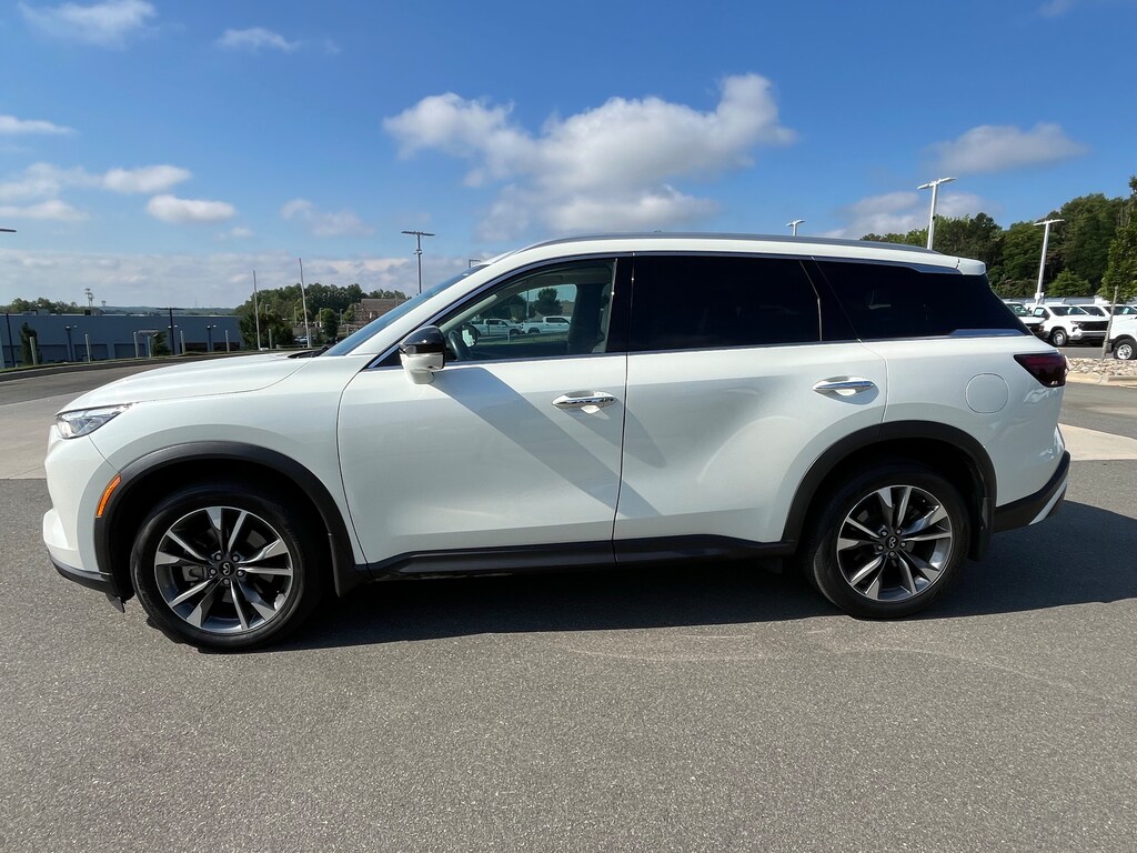 Used 2023 INFINITI QX60 LUXE SUV