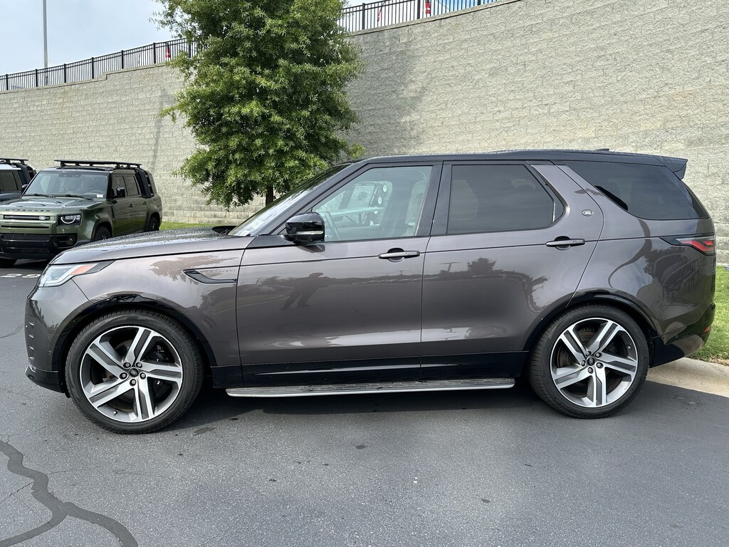Used 2023 Land Rover Discovery Metropolitan Edition SUV