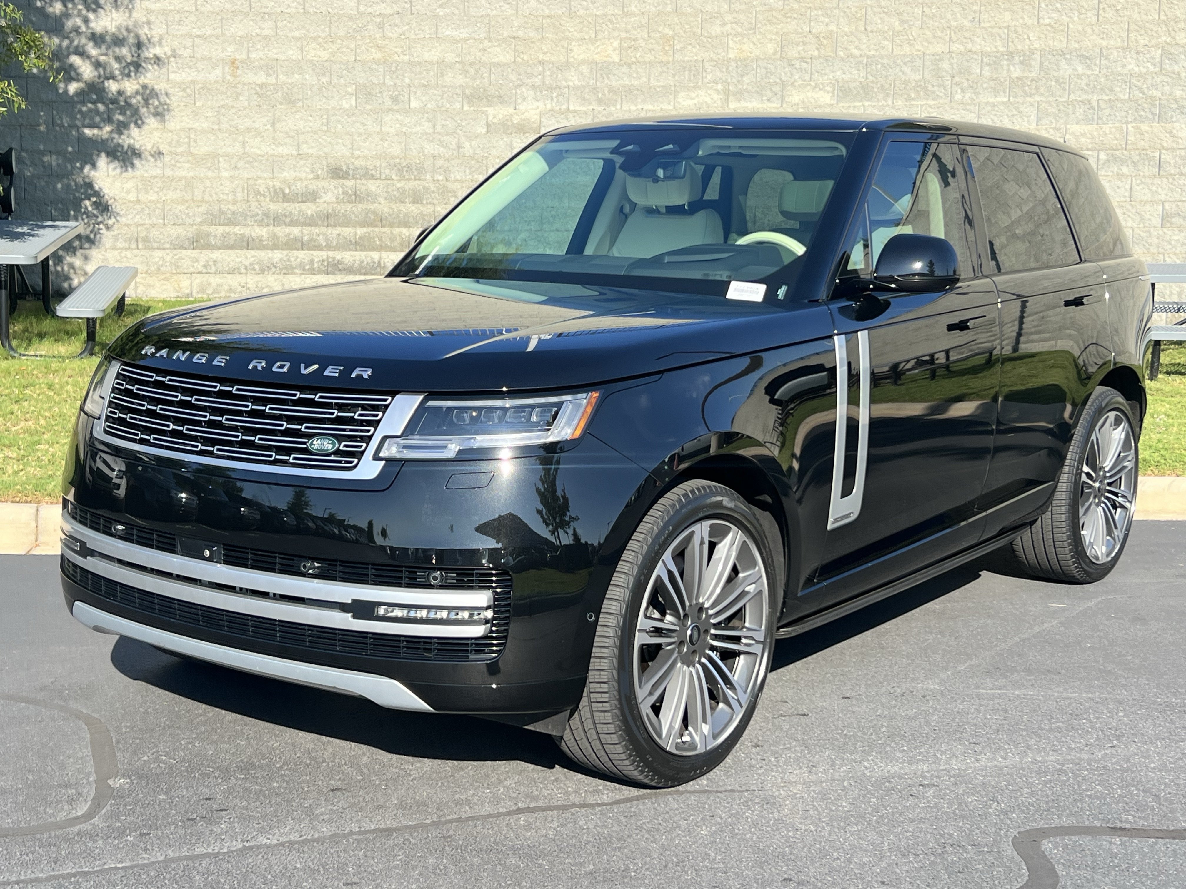 Certified 2024 Land Rover Range Rover Autobiography SUV
