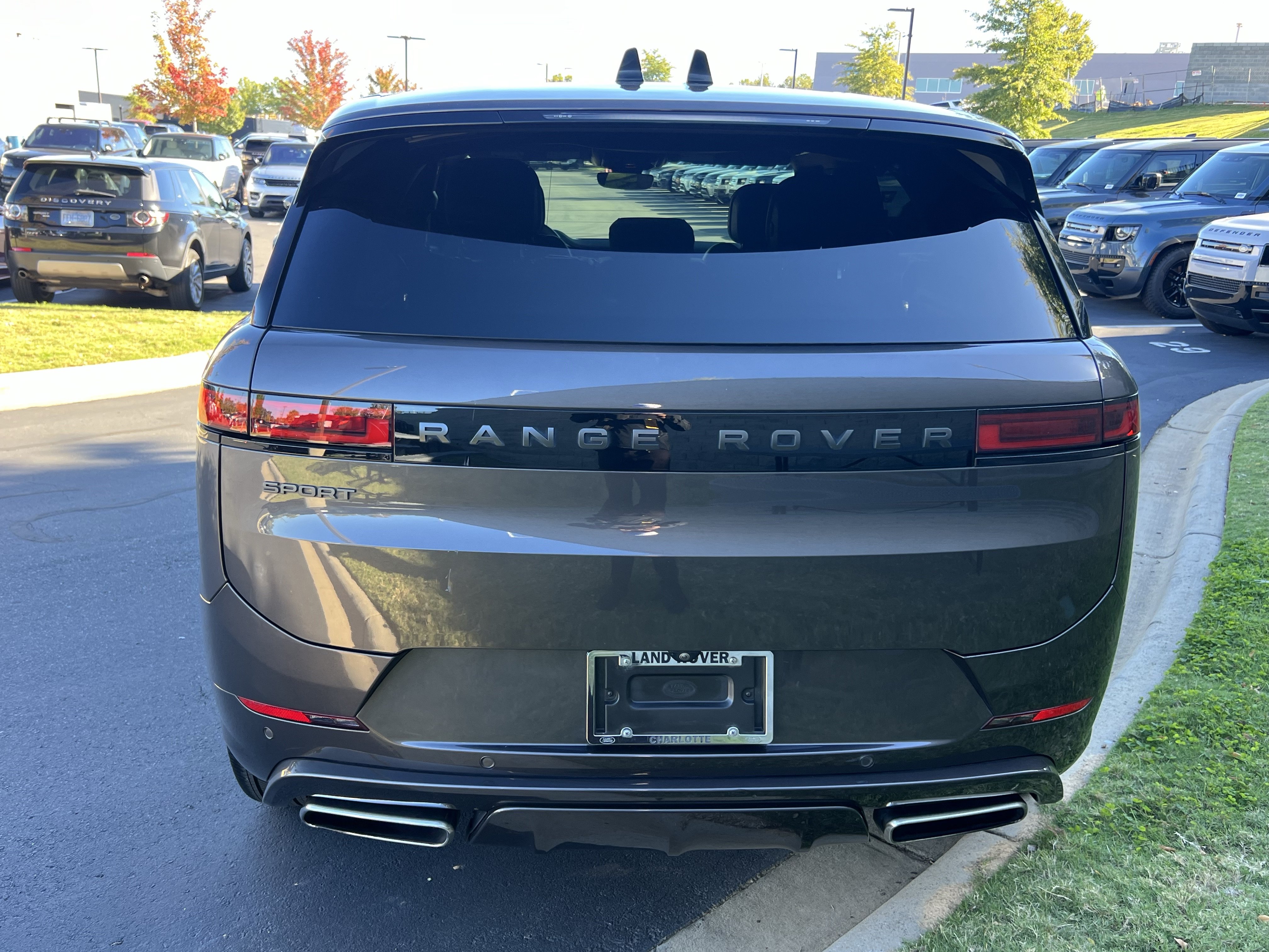 Used 2024 Land Rover Range Rover Sport Dynamic SE SUV