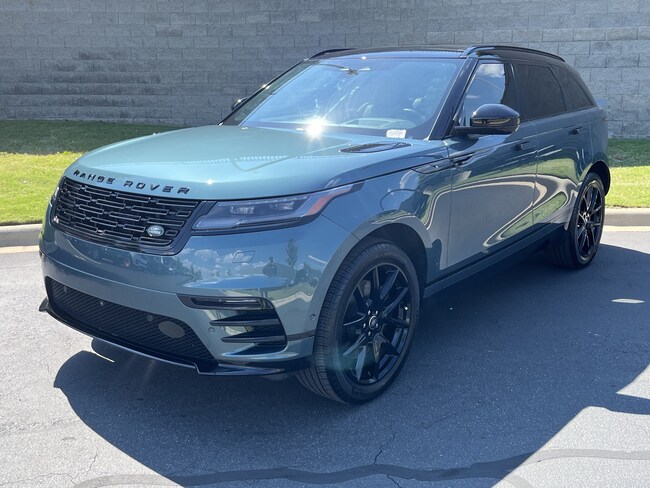 2026 Land Rover Range Rover Velar Dynamic SE SUV