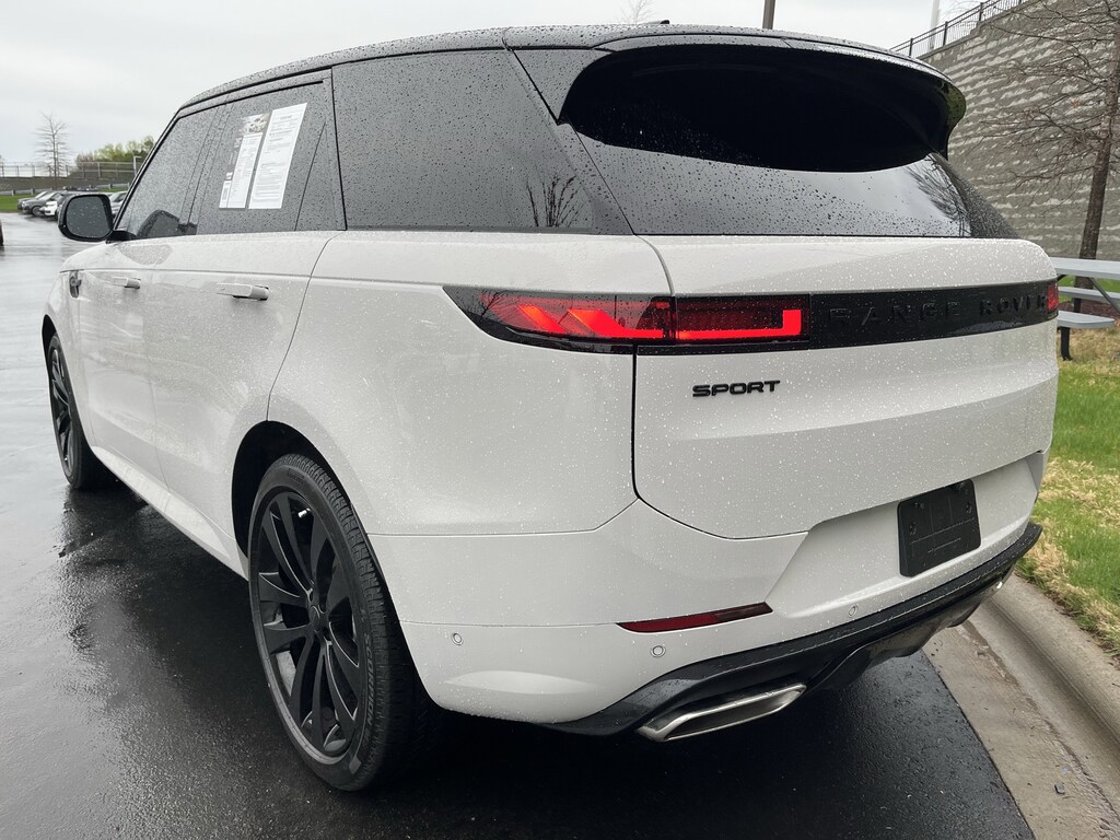 Used 2026 Land Rover Range Rover Sport Dynamic SE SUV