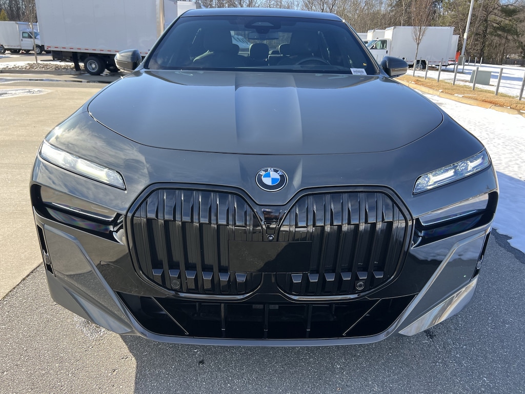Used 2023 BMW 7 Series 740i Sedan