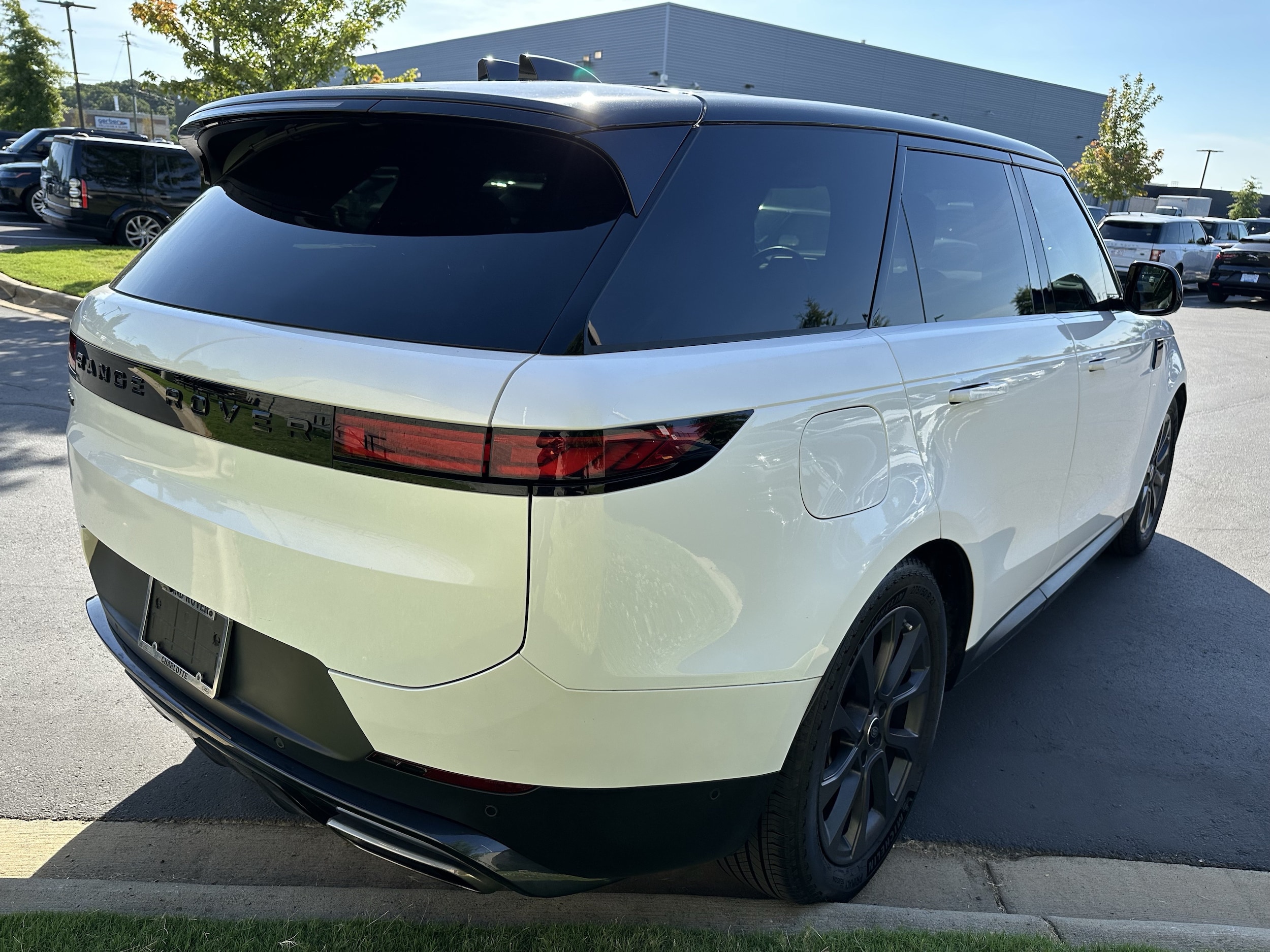 2024 Land Rover Range Rover Sport SE