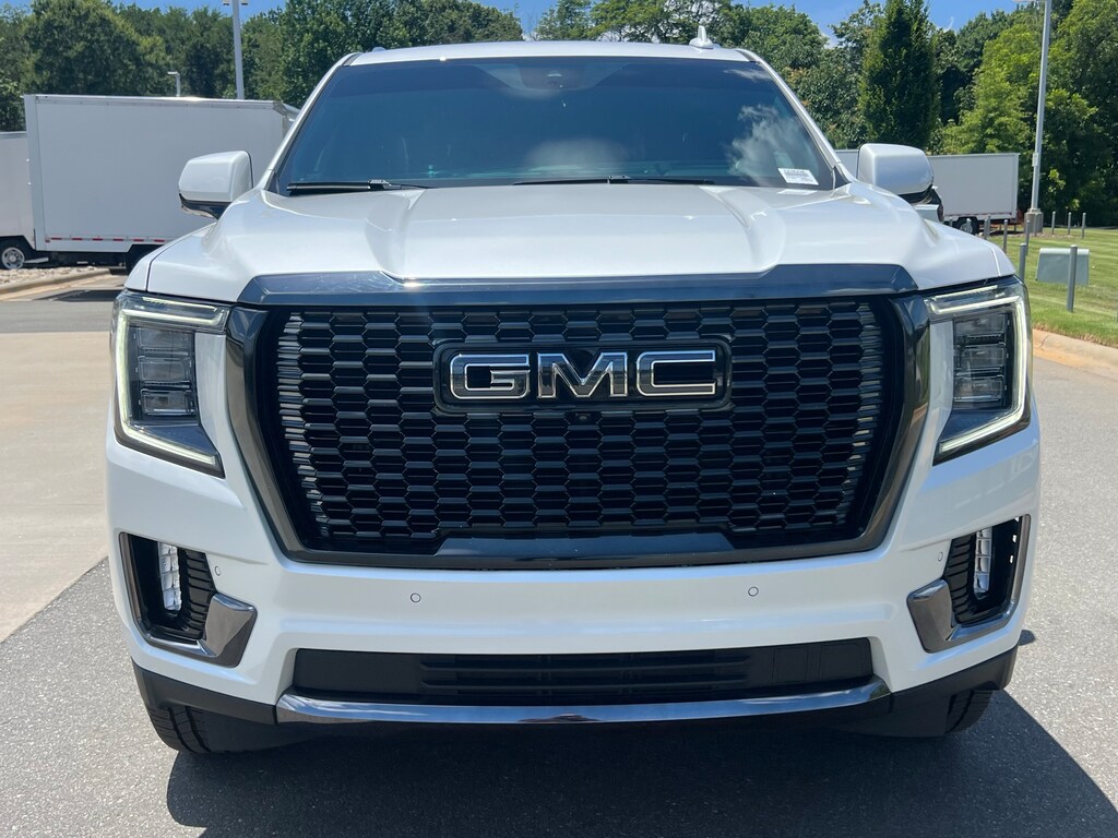 Used 2023 GMC Yukon XL Denali Ultimate SUV