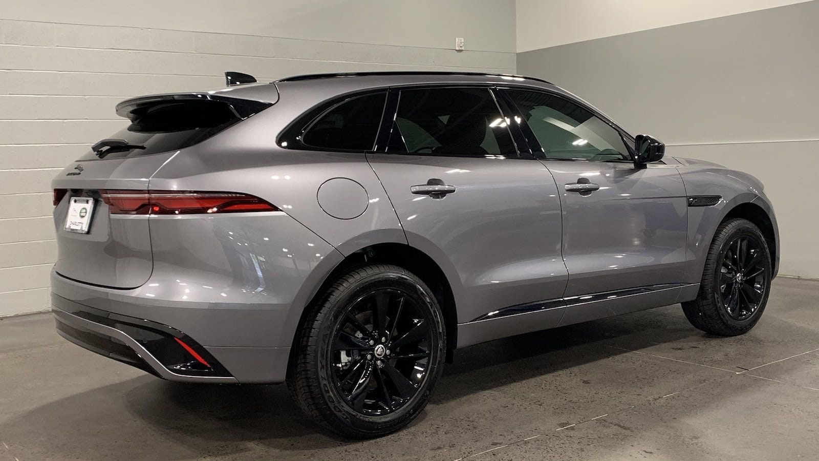Used 2025 Jaguar F-PACE R-Dynamic S with VIN SADCT2EX6SA747741 for sale in Kansas City