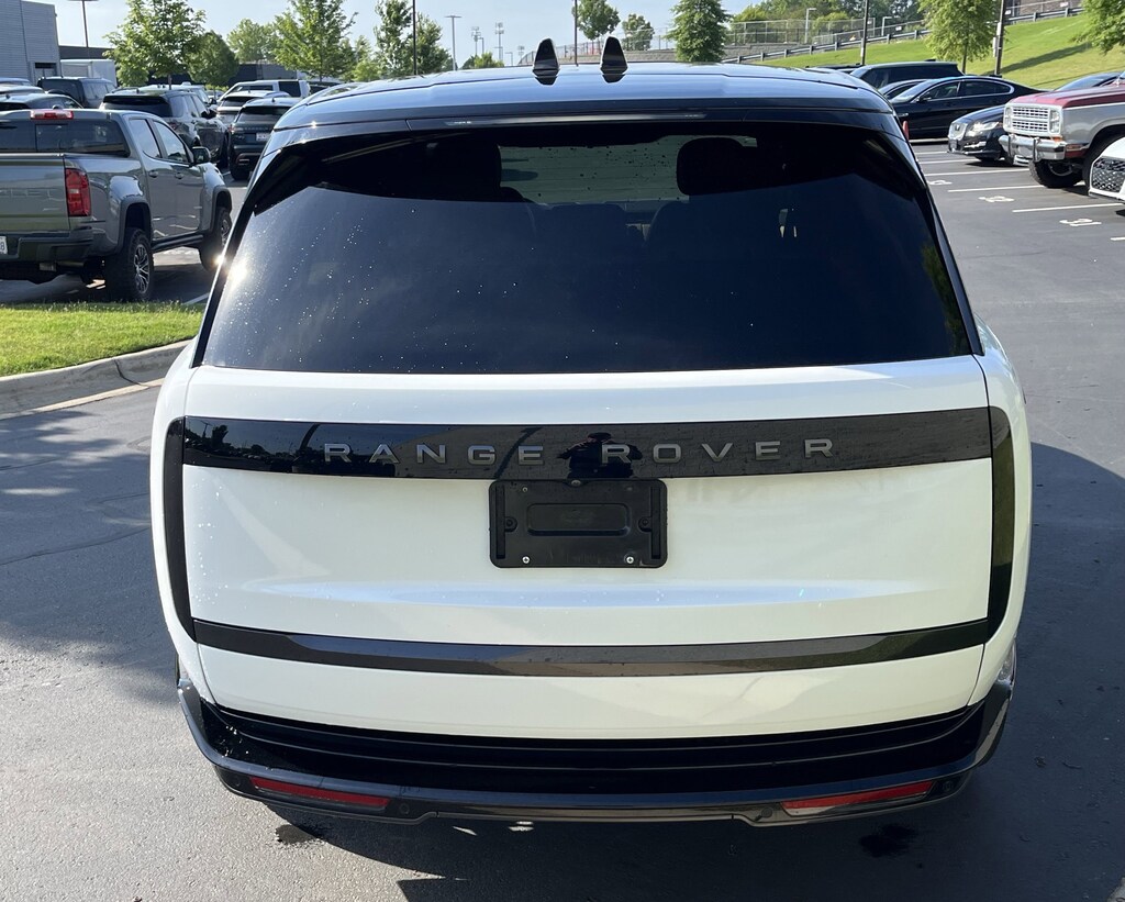 Used 2024 Land Rover Range Rover SE SUV