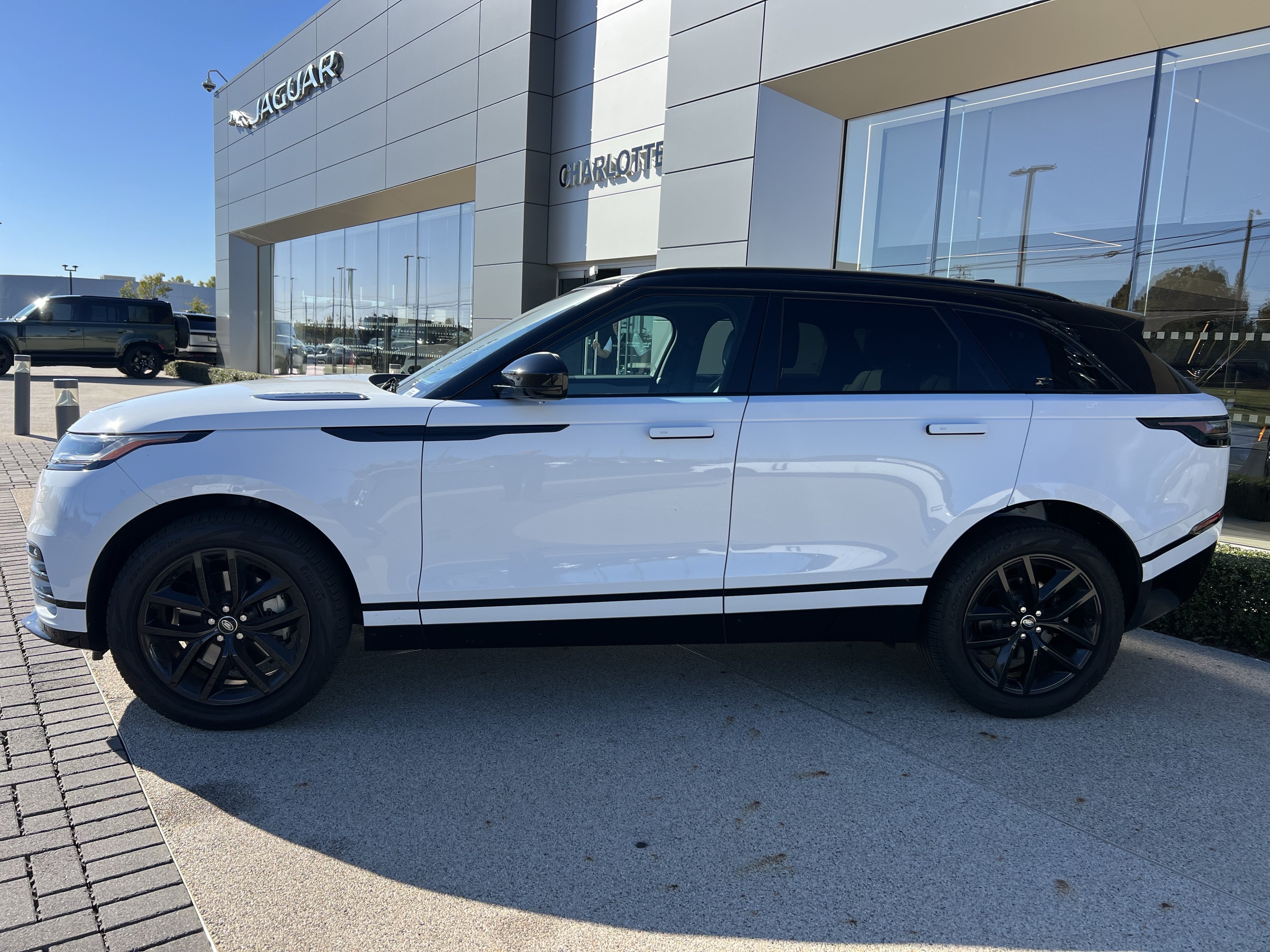 Certified 2024 Land Rover Range Rover Velar Dynamic SE SUV