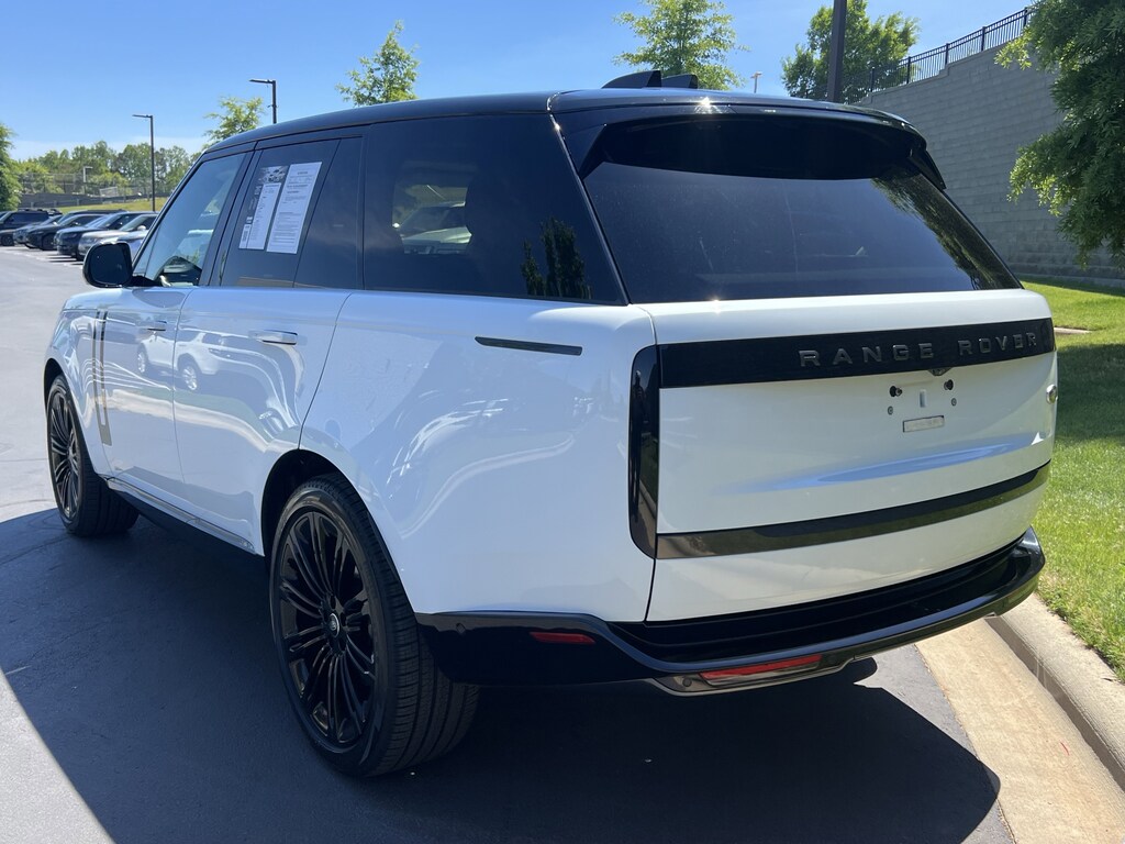 Certified 2022 Land Rover Range Rover SE SUV