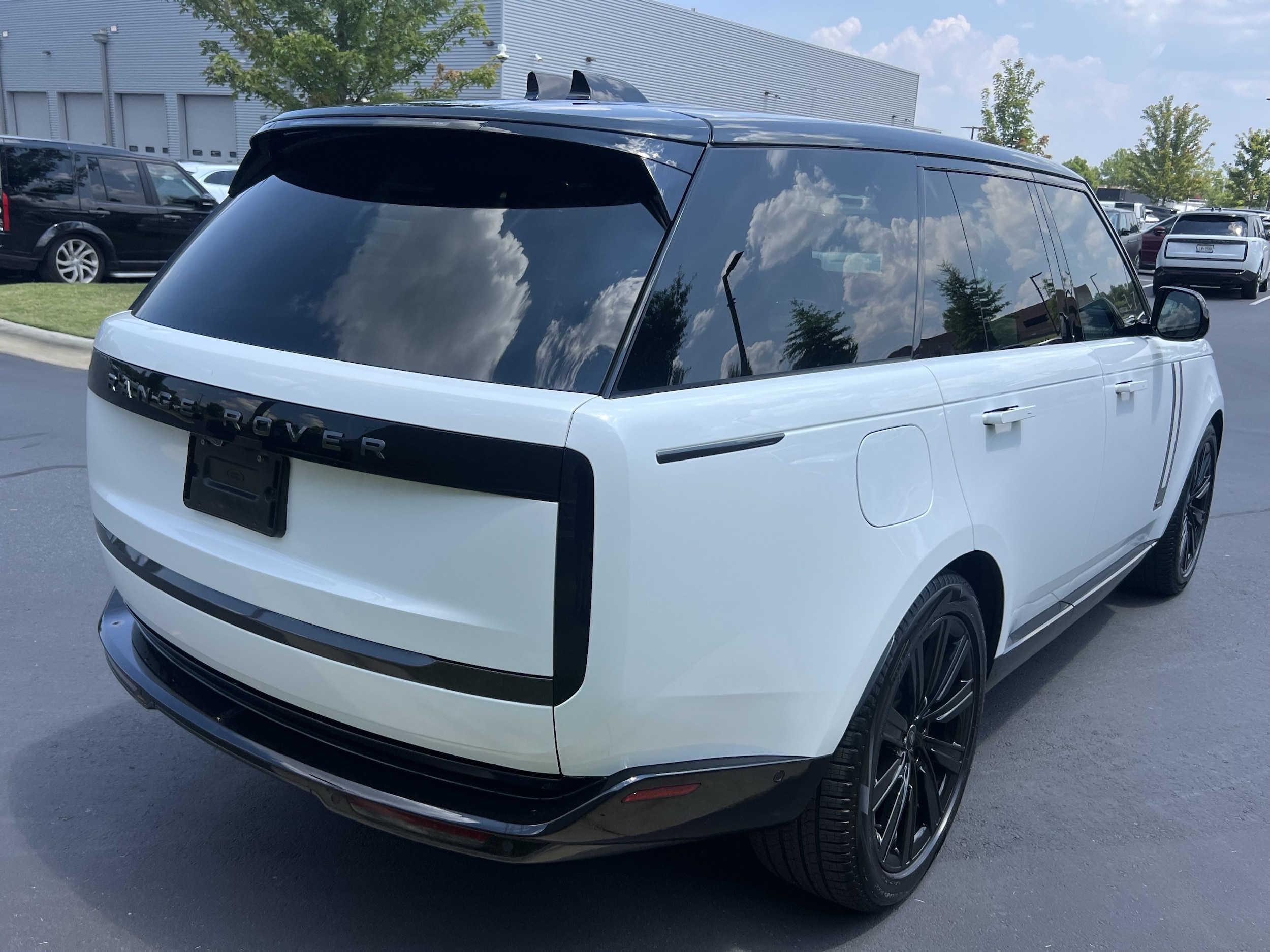 2024 Land Rover Range Rover Autobiography