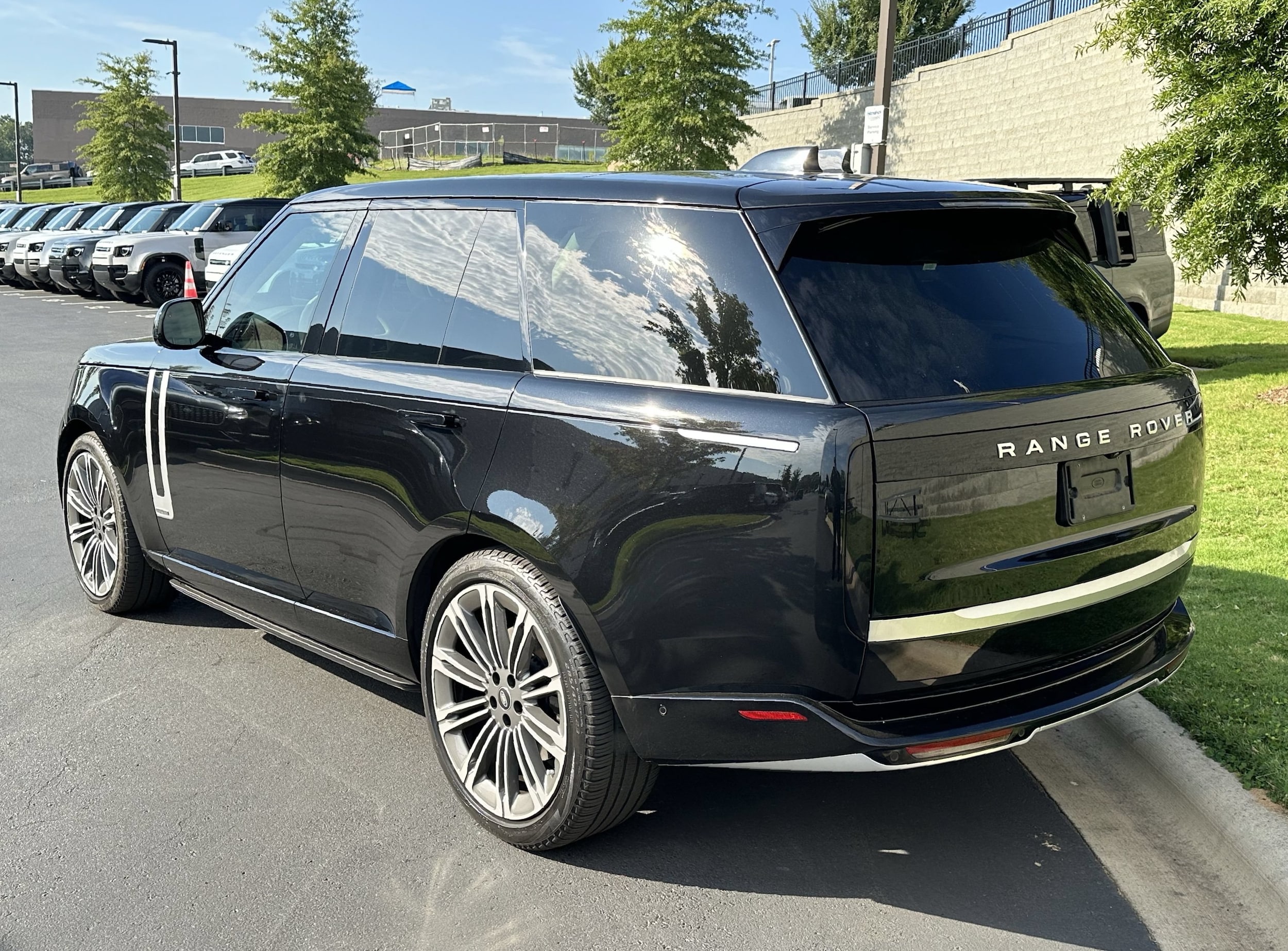 2024 Land Rover Range Rover Autobiography