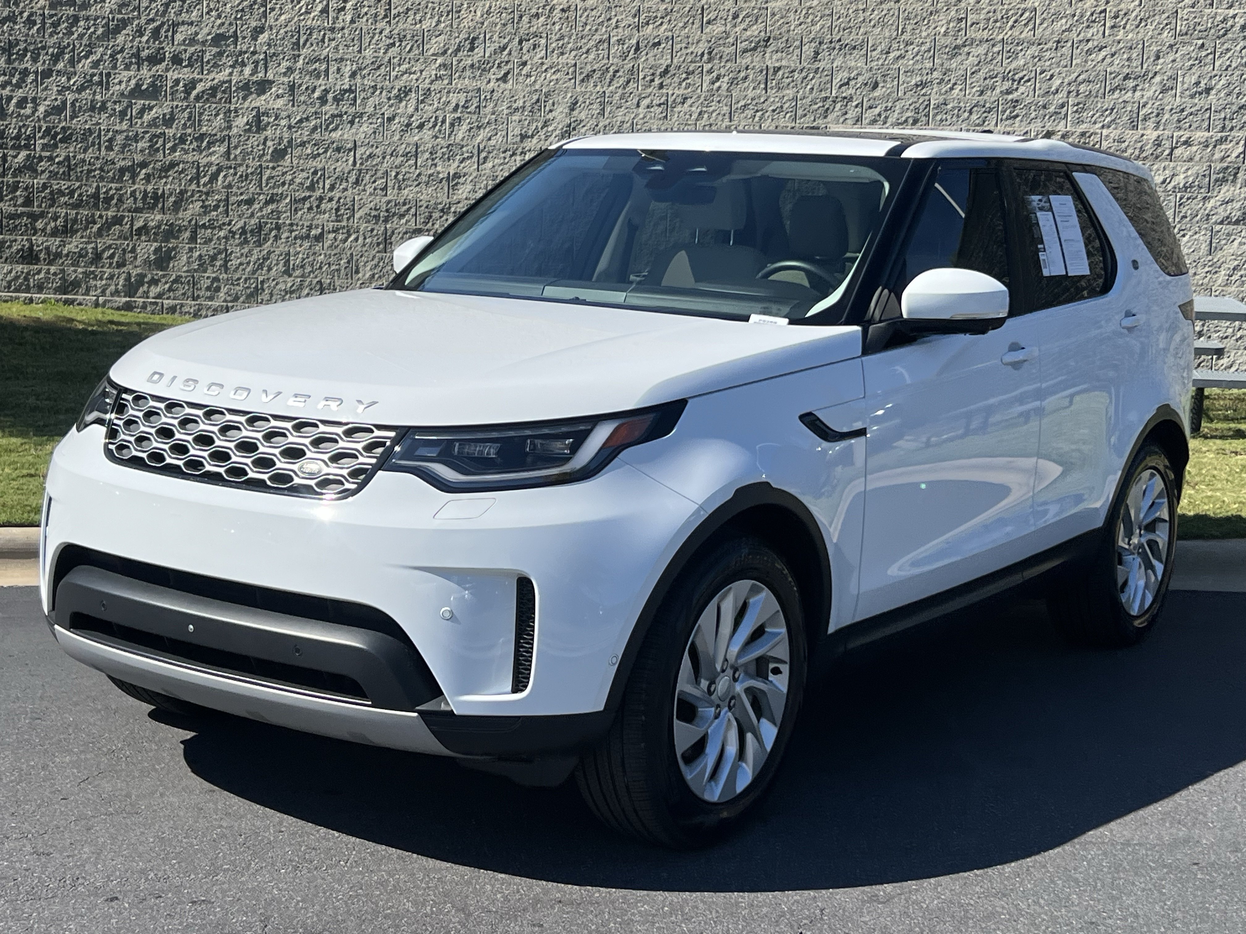 Certified 2023 Land Rover Discovery S SUV