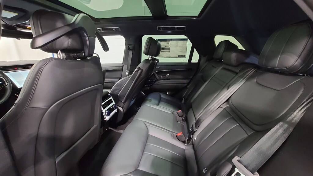 Used 2026 Land Rover Range Rover Sport Dynamic SE SUV