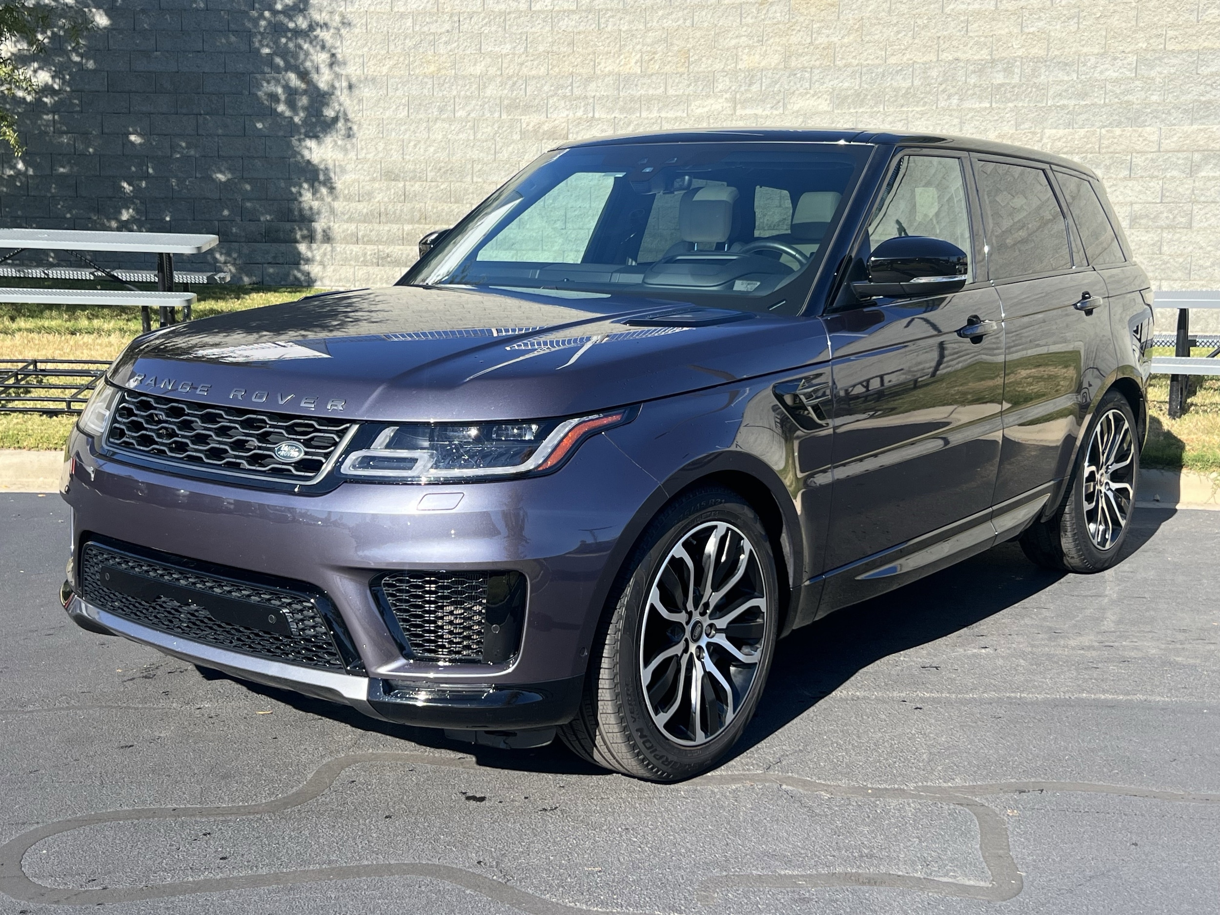 2021 Land Rover Range Rover Sport HSE Silver Edition