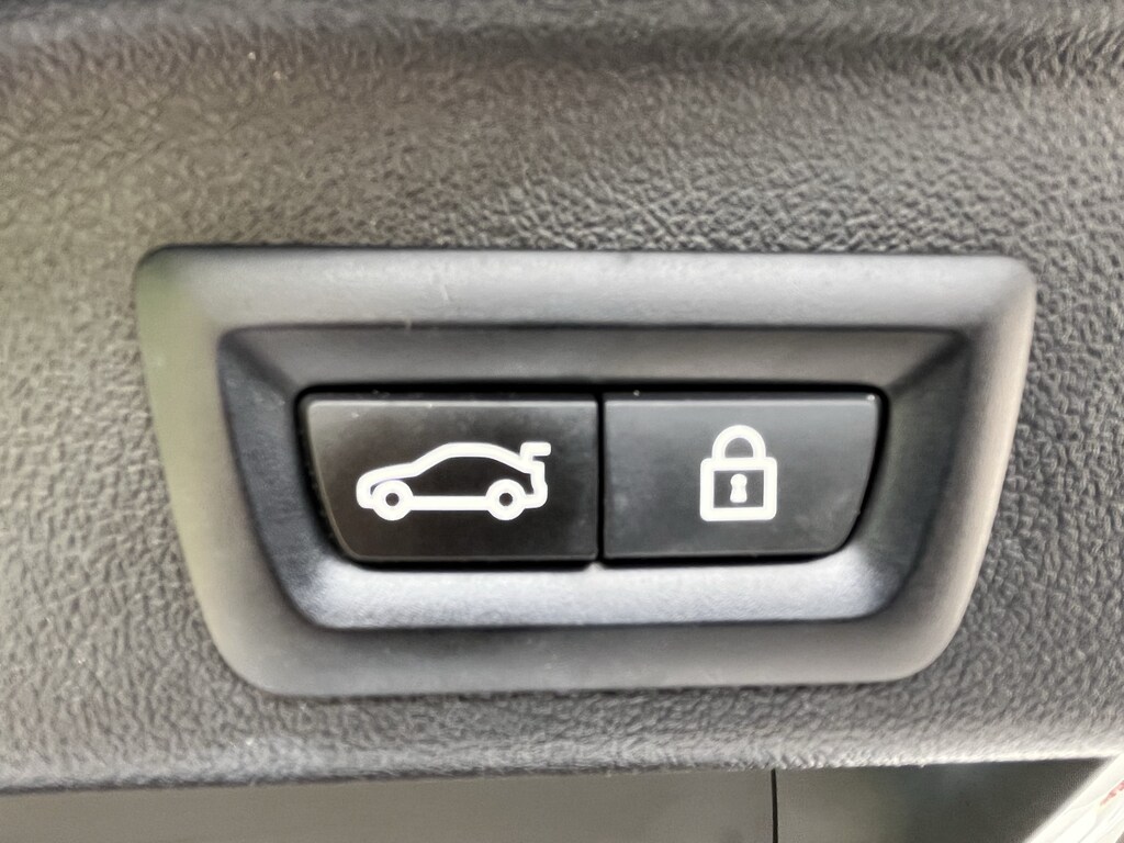 Used 2022 BMW X5 xDrive40i SUV