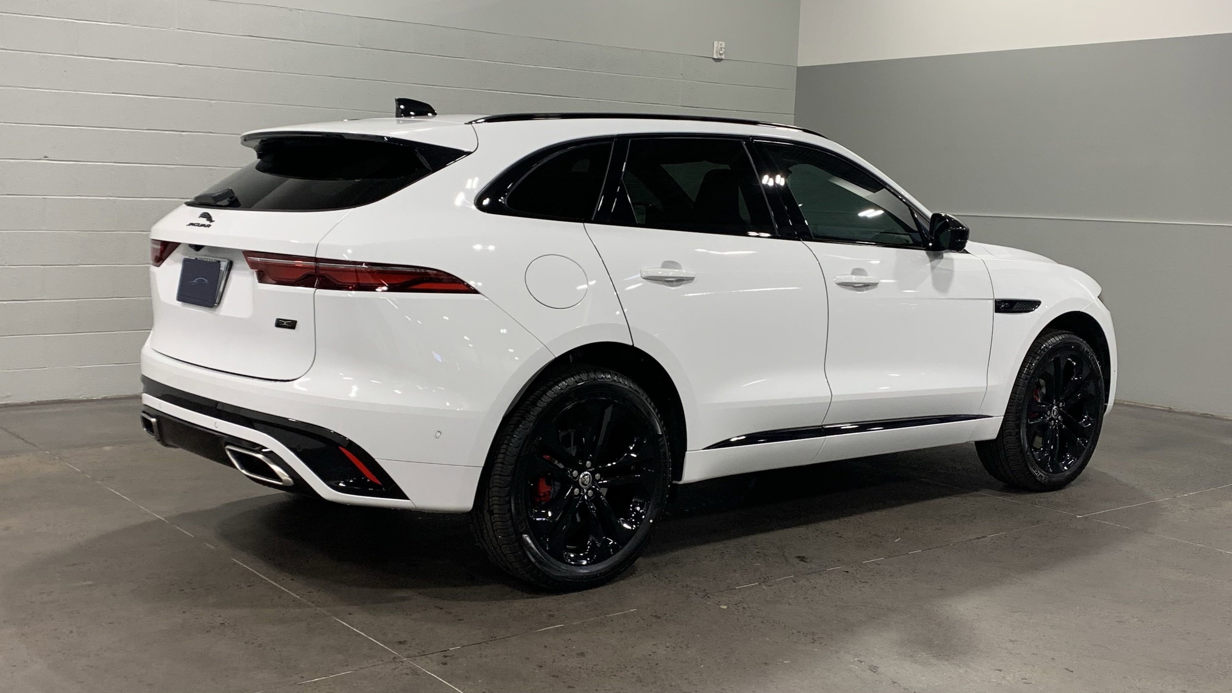 Used 2026 Jaguar F-Pace R-Dynamic S with VIN SADCT2FU4TA757321 for sale in Kansas City