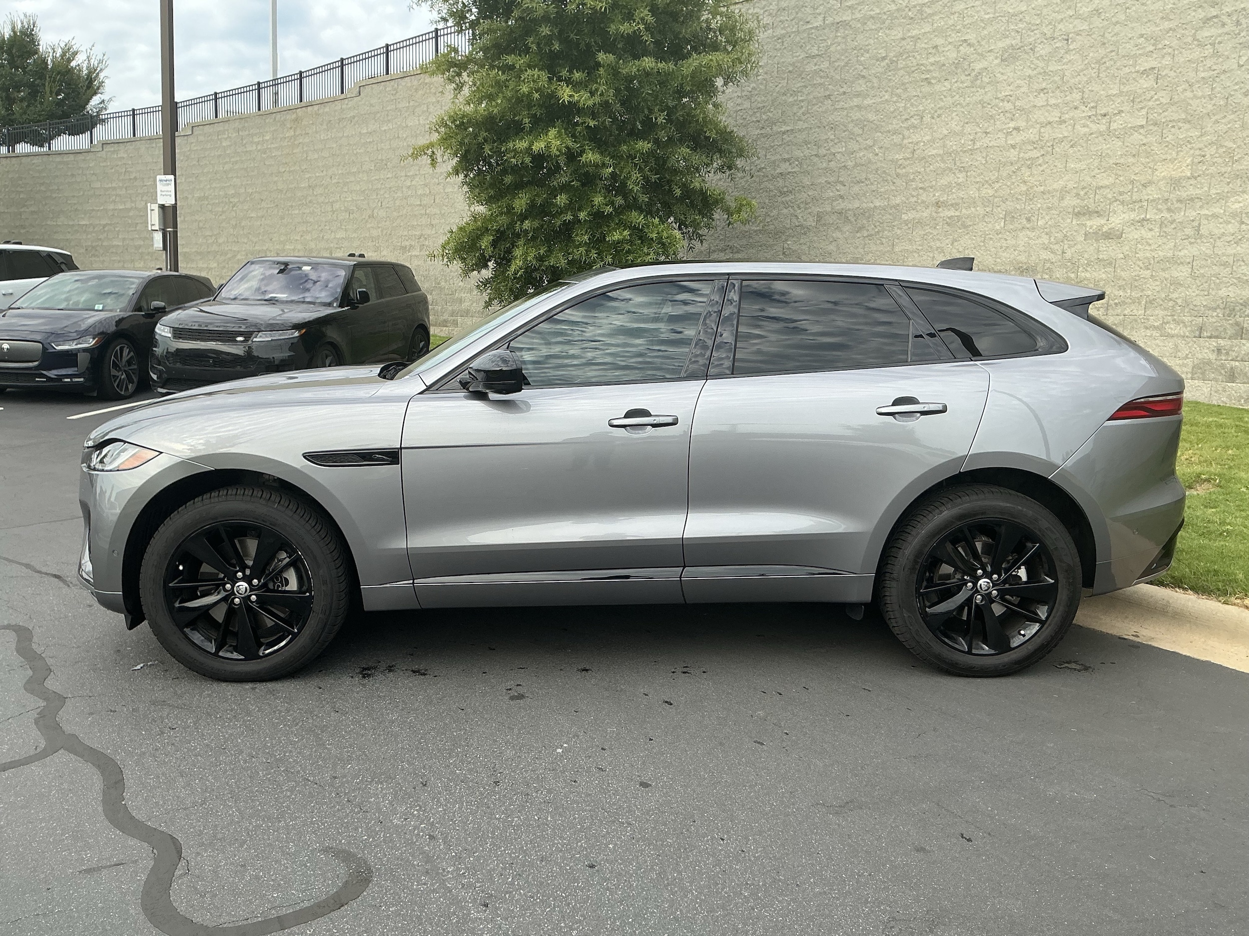 2026 Jaguar F-PACE R-Dynamic S
