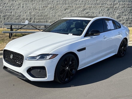 2024 Jaguar XF R-Dynamic SE Sedan