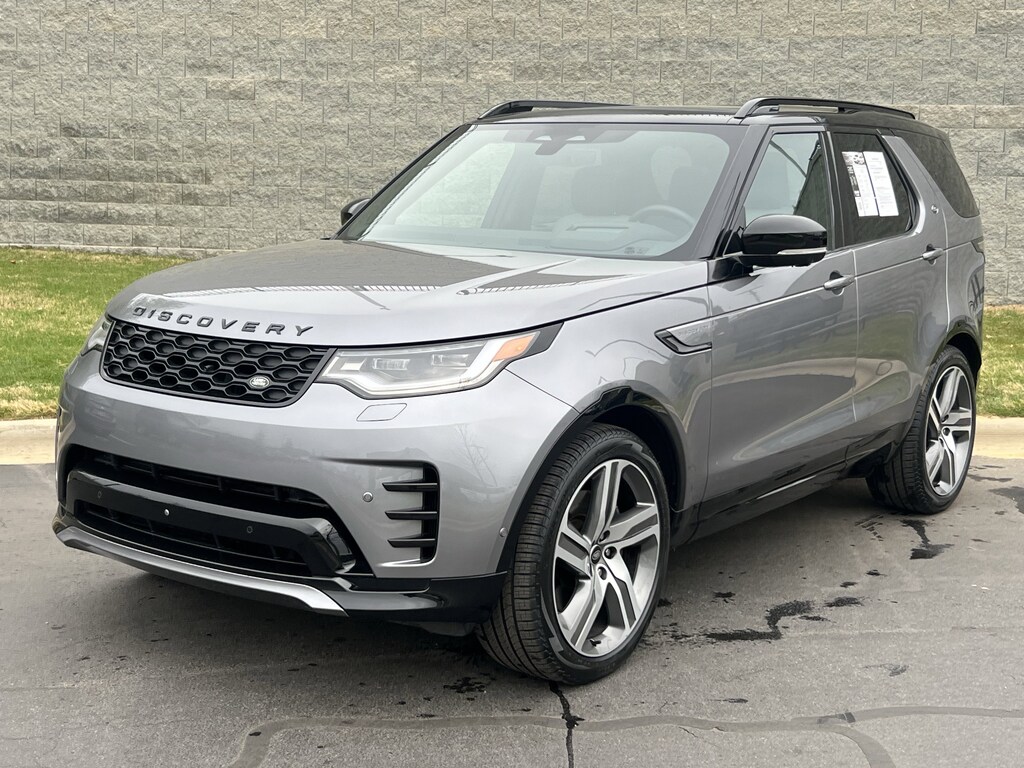 Certified 2024 Land Rover Discovery Dynamic SE SUV