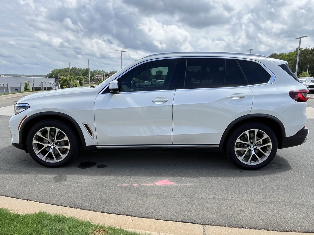 Used 2022 BMW X5 xDrive40i SUV