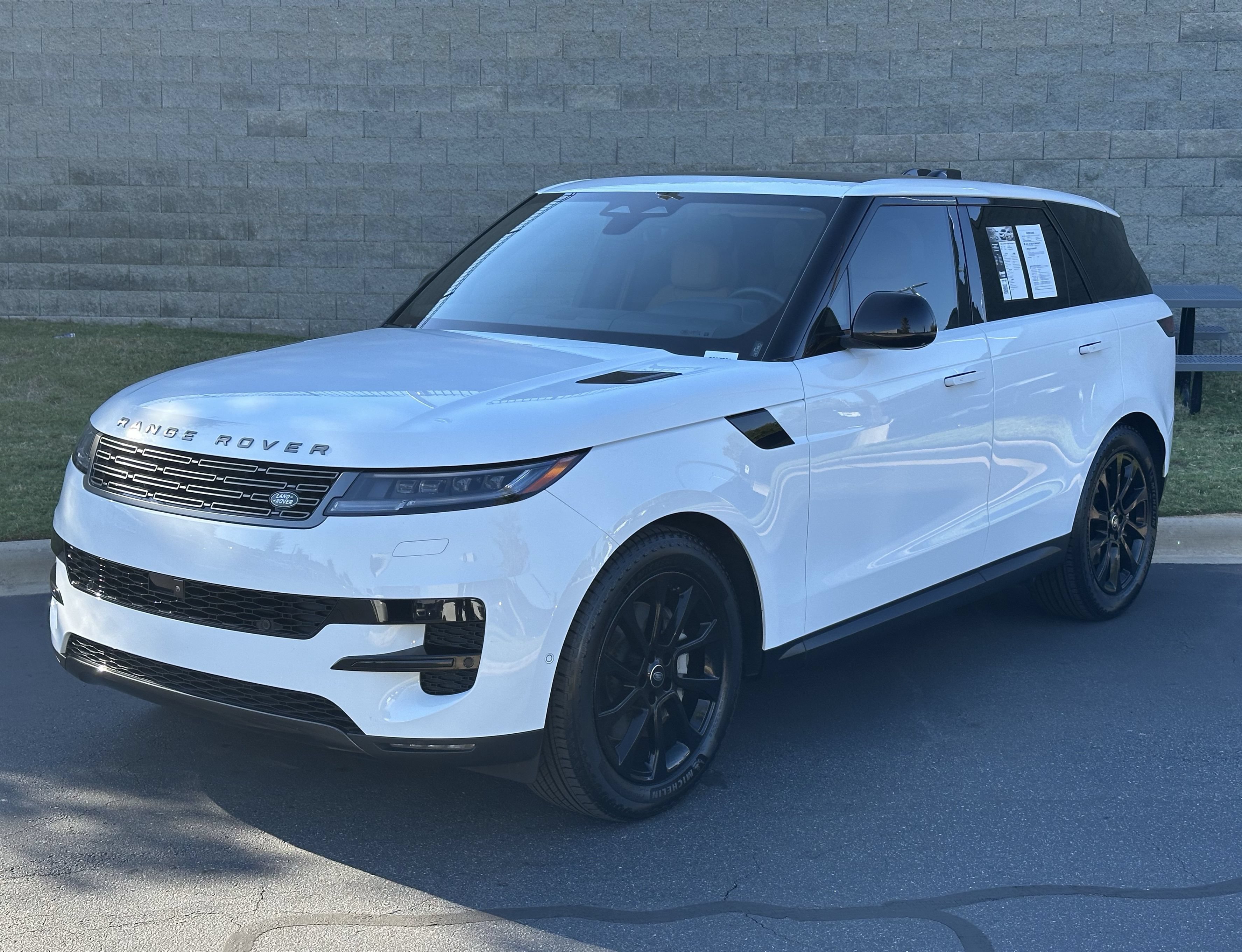 2024 Land Rover Range Rover Sport SE SUV