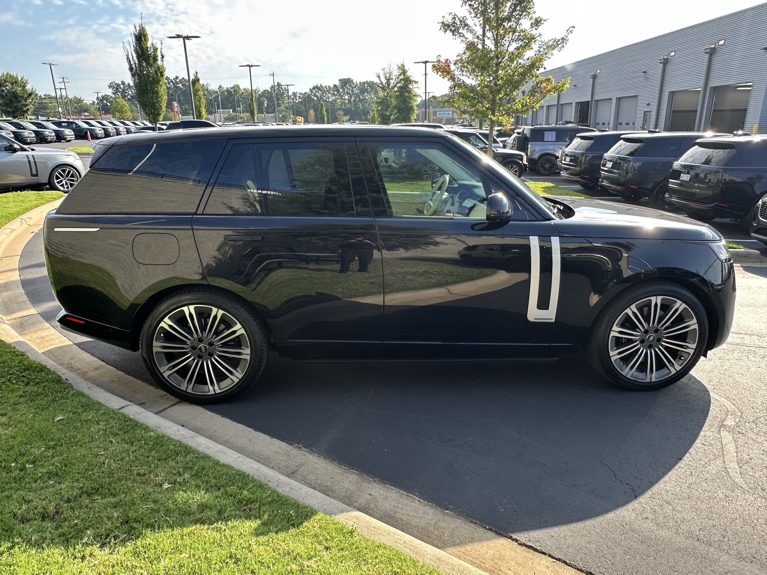 2024 Land Rover Range Rover Autobiography
