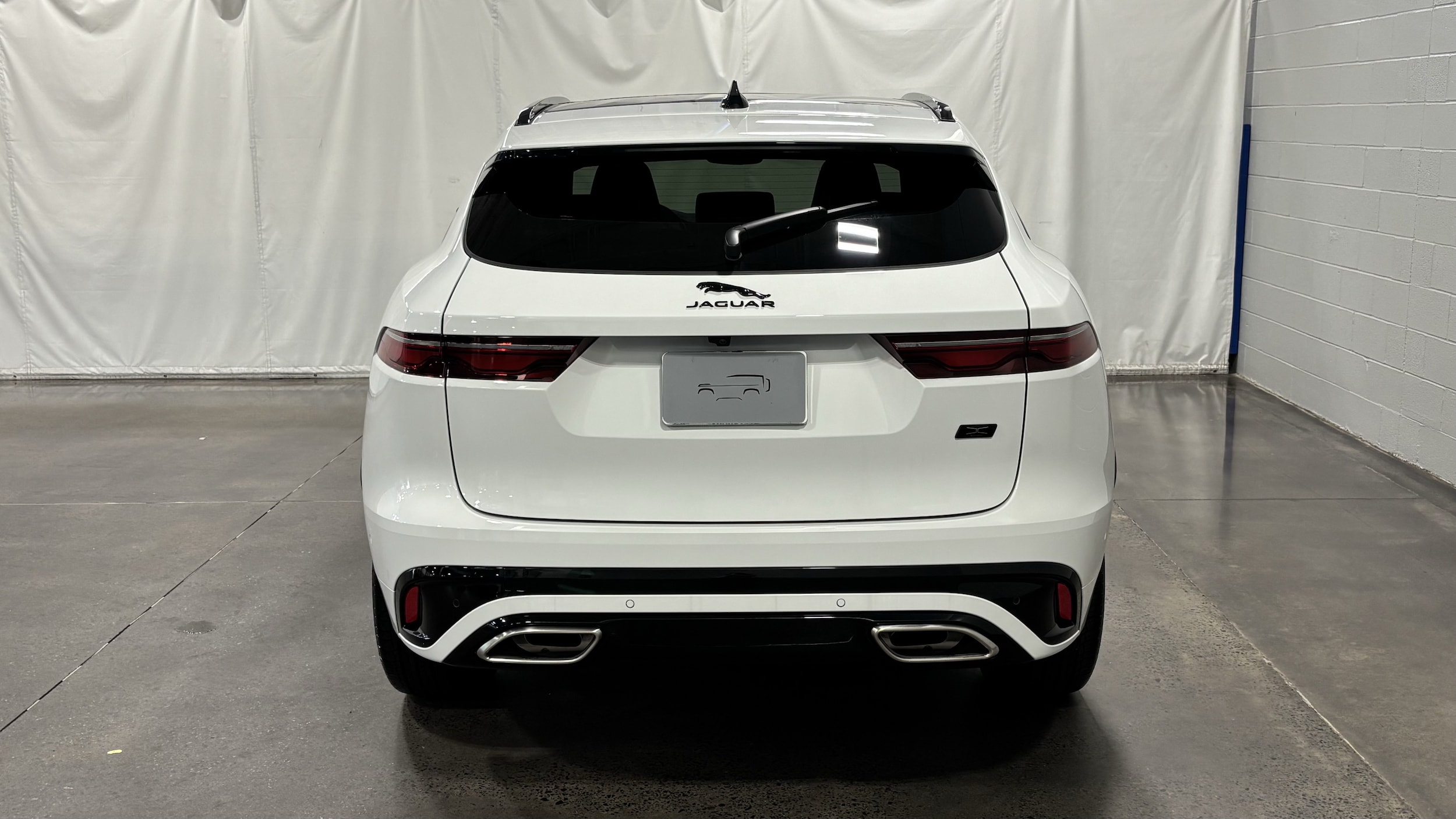 Jaguar F-PACE P400 R-Dynamic S