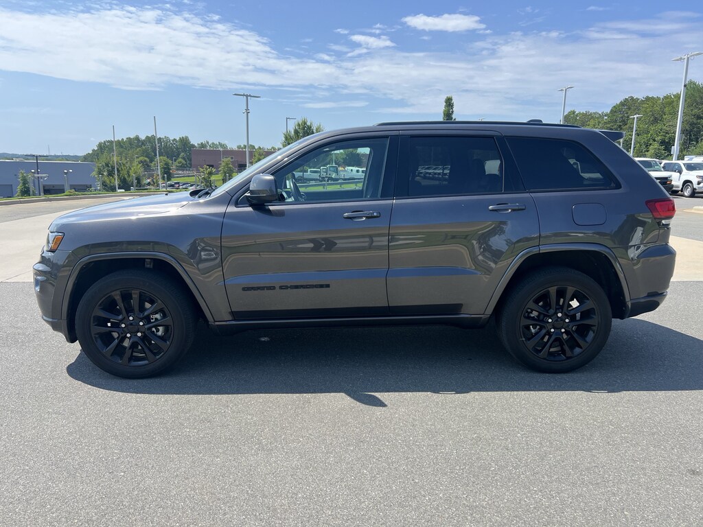 Used 2021 Jeep Grand Cherokee Laredo X SUV