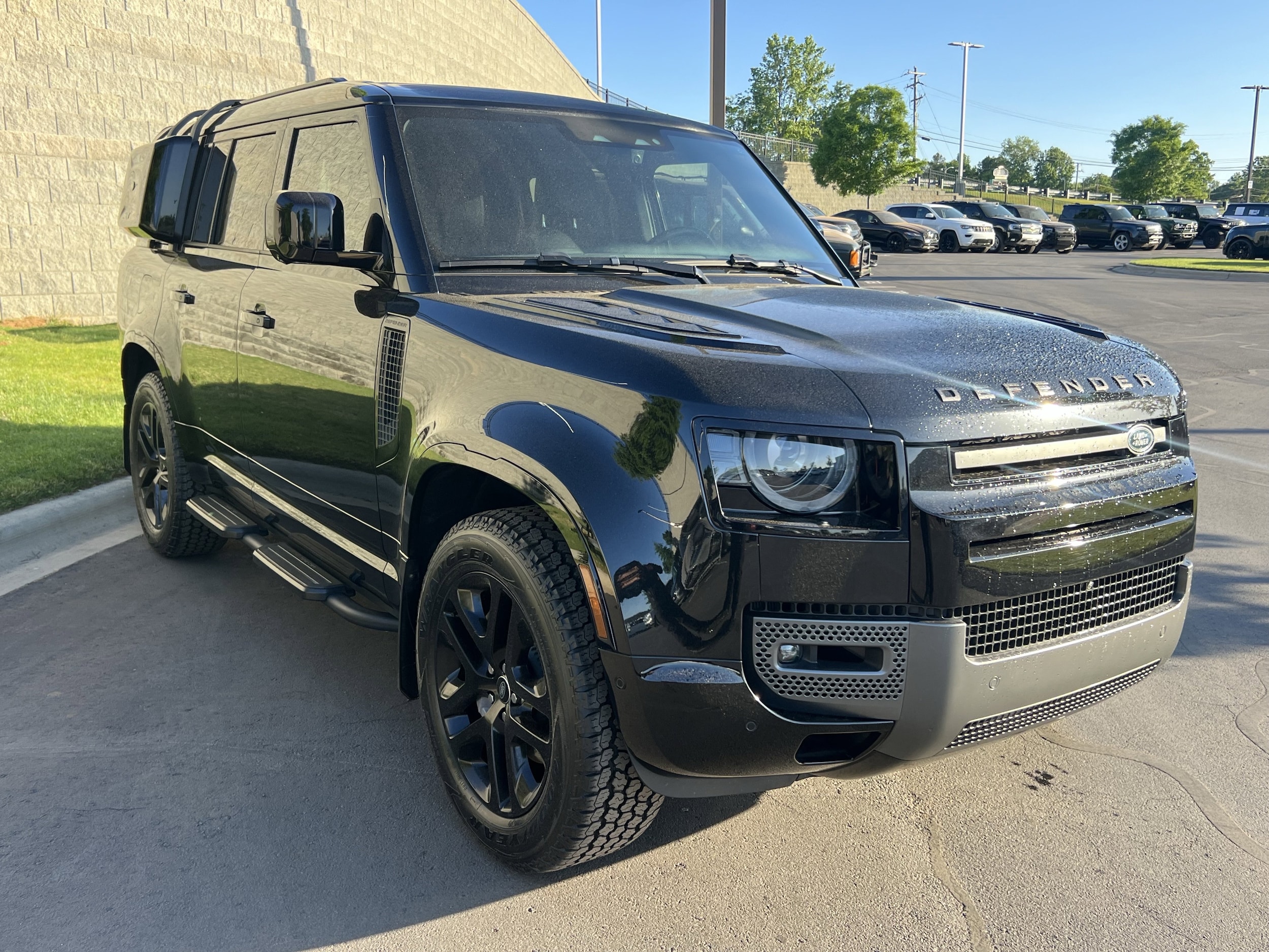 2024 Land Rover Defender Outbound photo 3