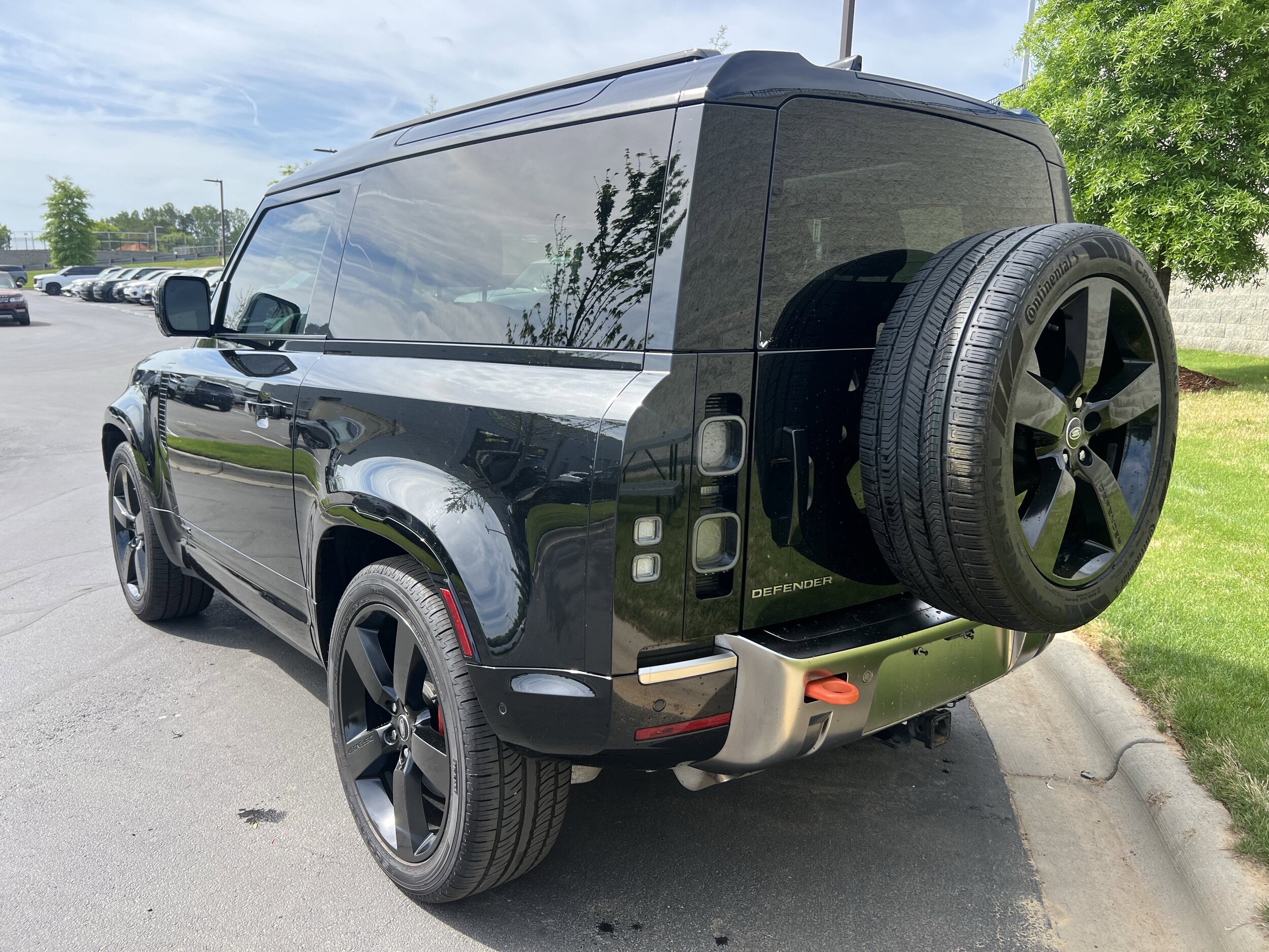 2023 Land Rover Defender 90 X AWD photo 4