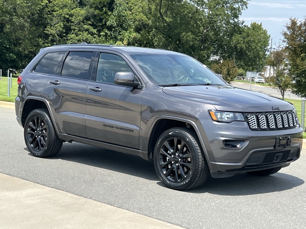 Used 2021 Jeep Grand Cherokee Laredo X SUV