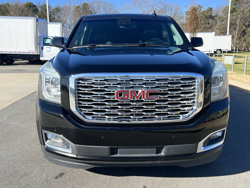 Used 2018 GMC Yukon XL Denali SUV