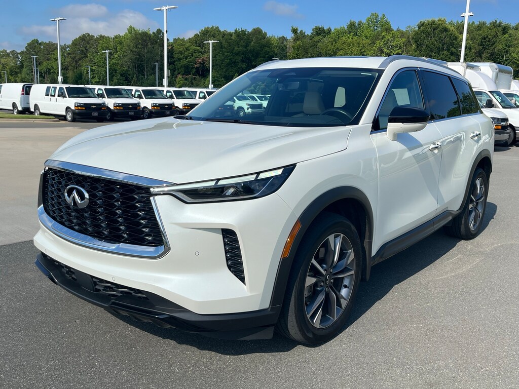 Used 2023 INFINITI QX60 LUXE SUV