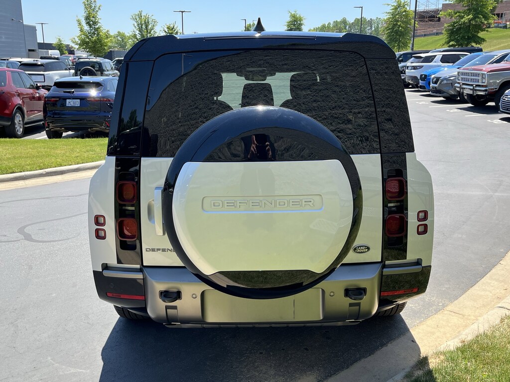 Certified 2023 Land Rover Defender X-Dynamic SE SUV