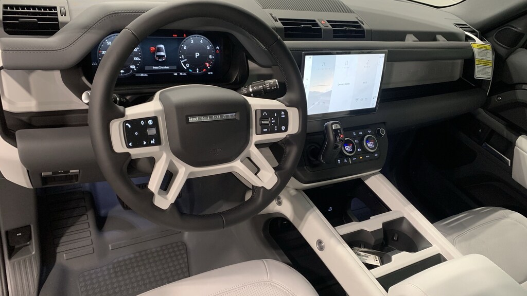 Used 2025 Land Rover Defender X-Dynamic SE SUV