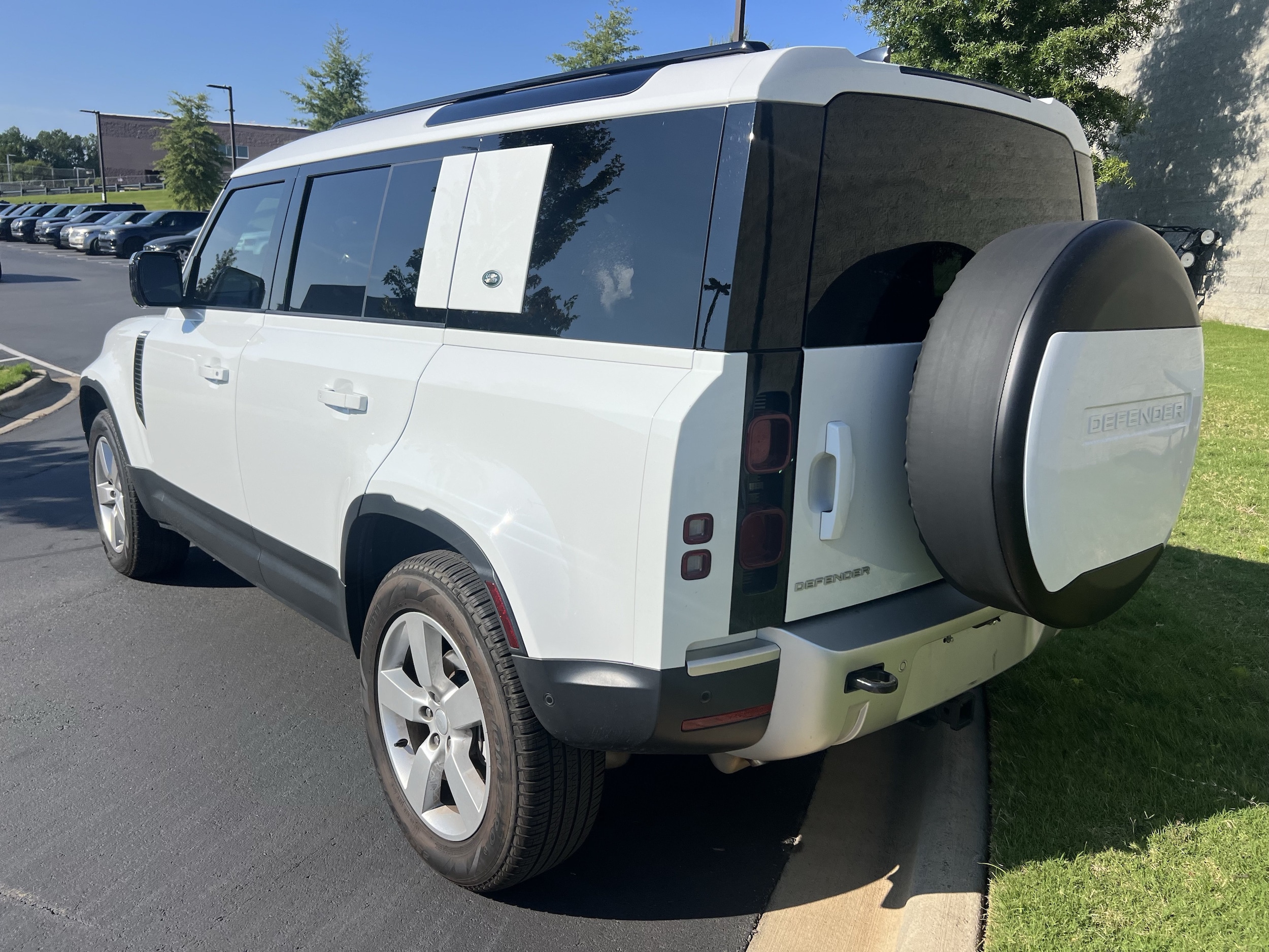 Land Rover Defender S