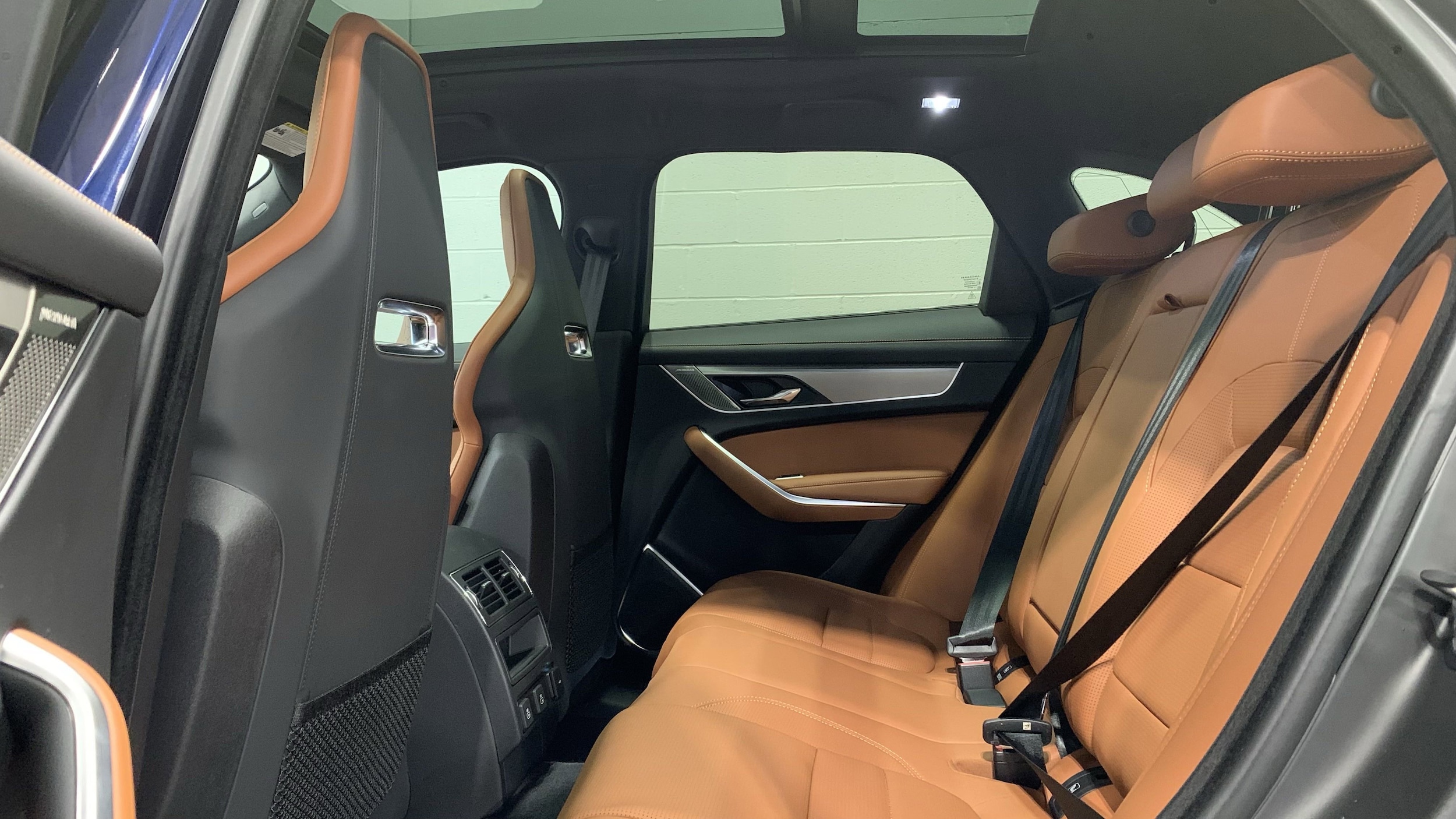 2026 Jaguar F-PACE R-Dynamic S photo 5