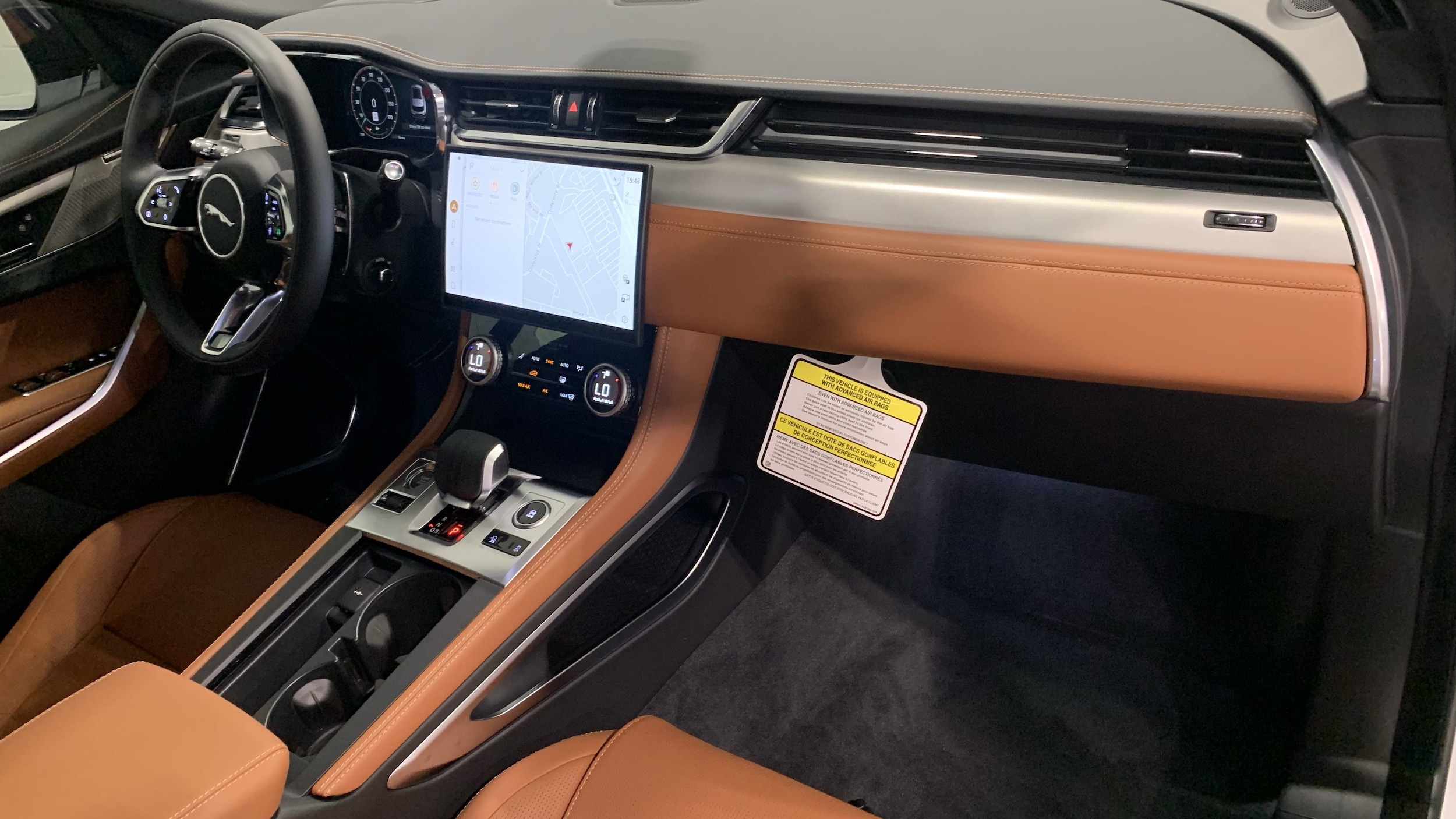 2026 Jaguar F-PACE R-Dynamic S photo 3