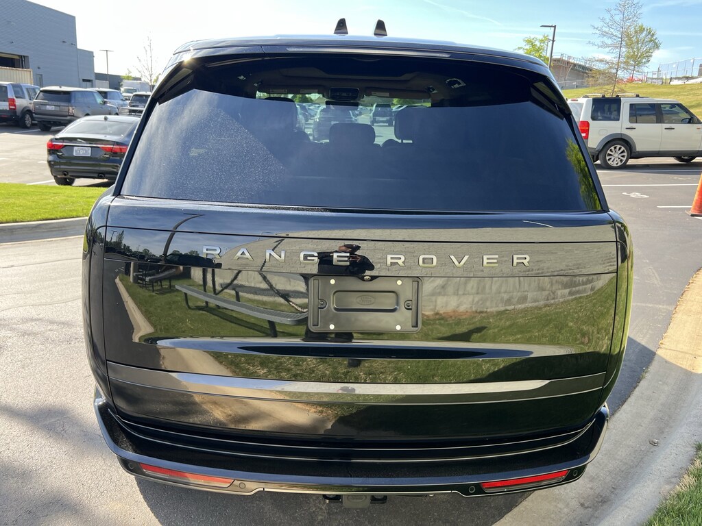 Certified 2024 Land Rover Range Rover P530 SE LWB 7 Seat SUV