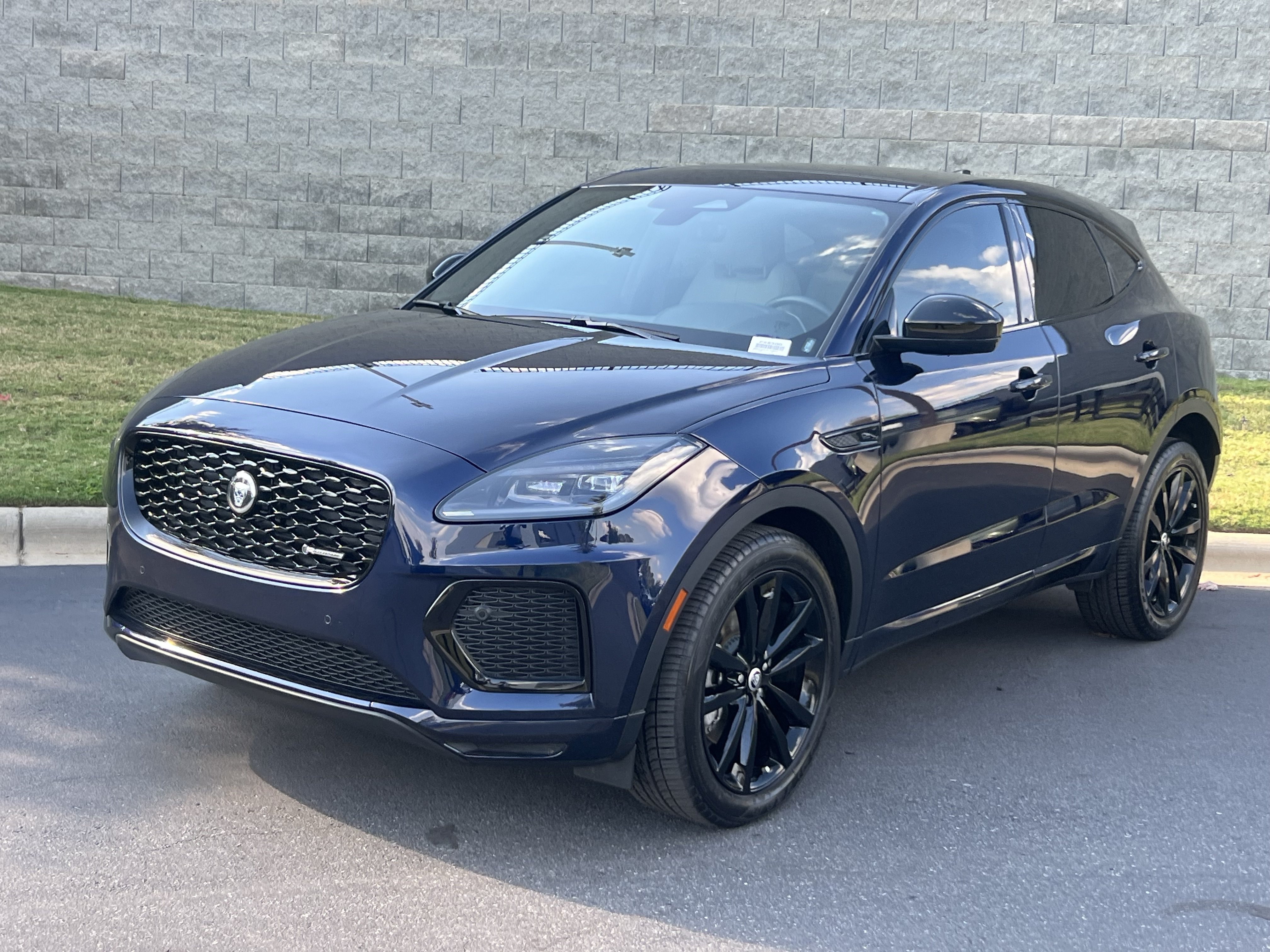 2024 Jaguar E-PACE R-Dynamic SE SUV