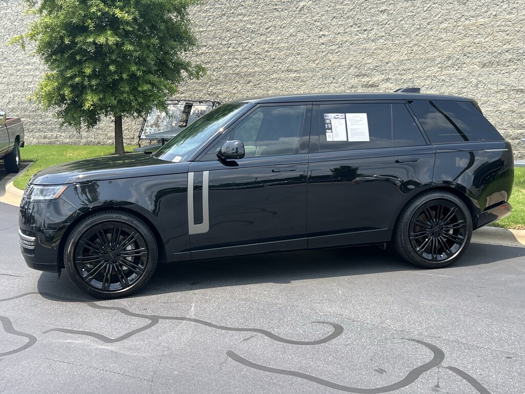 Used 2024 Land Rover Range Rover SE SUV