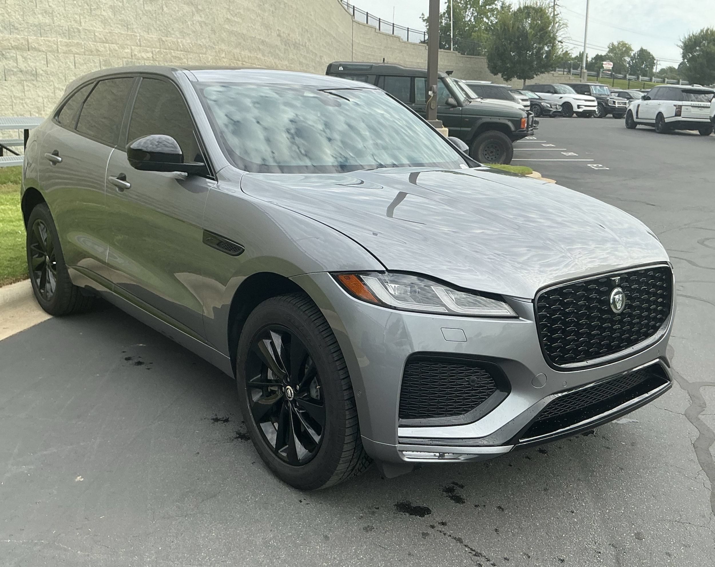 2026 Jaguar F-PACE R-Dynamic S
