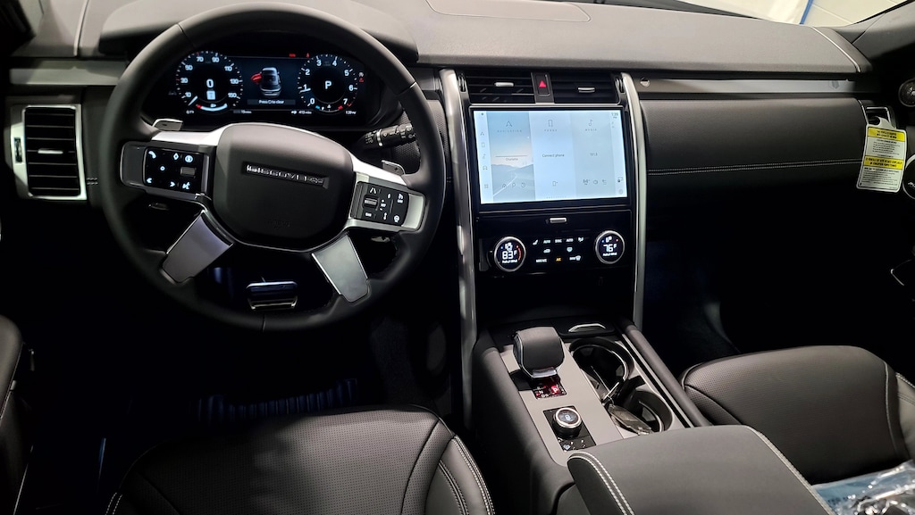 Used 2026 Land Rover Discovery SUV