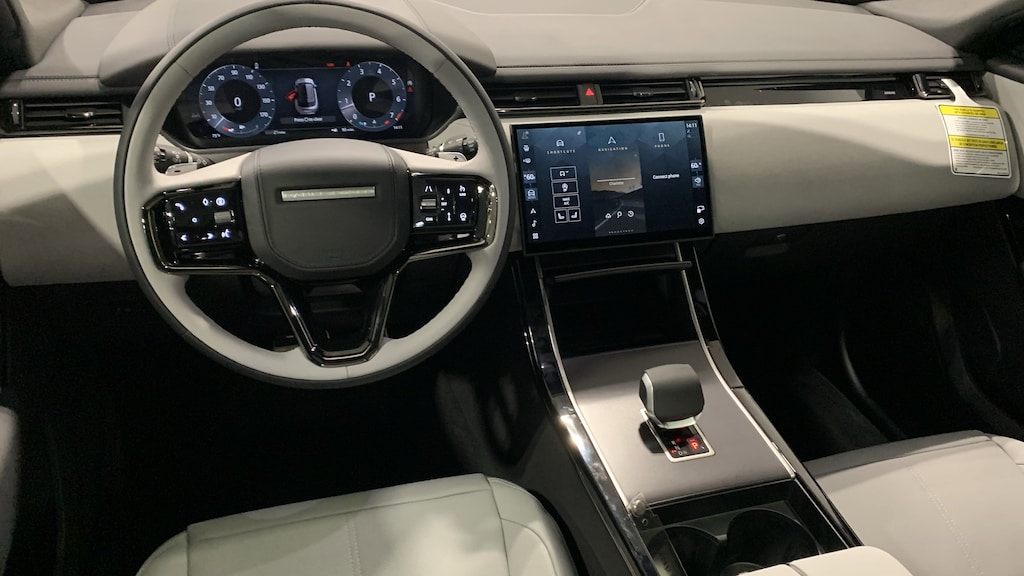 Used 2026 Land Rover Range Rover Velar Dynamic SE SUV