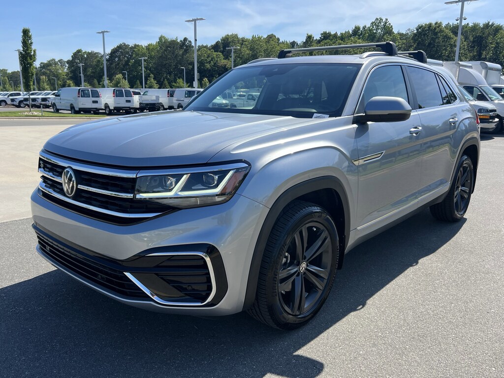 Used 2022 Volkswagen Atlas Cross Sport 2.0T SEL R-Line 4MOTION SUV