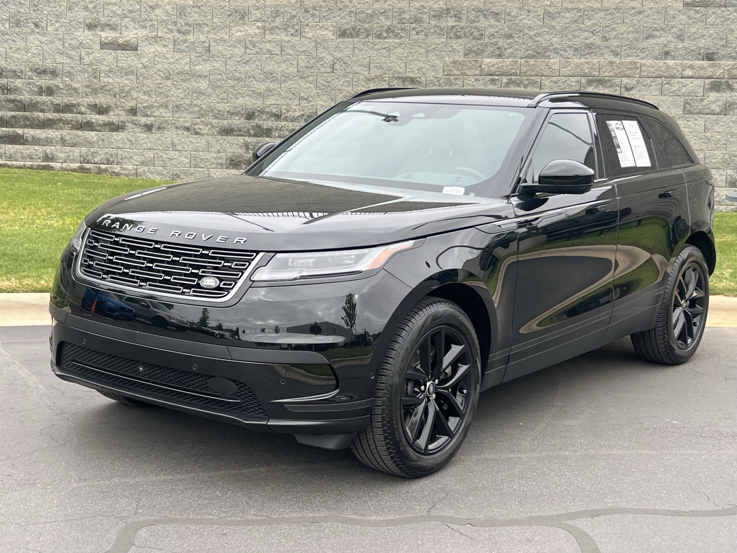 2026 Land Rover Range Rover Velar