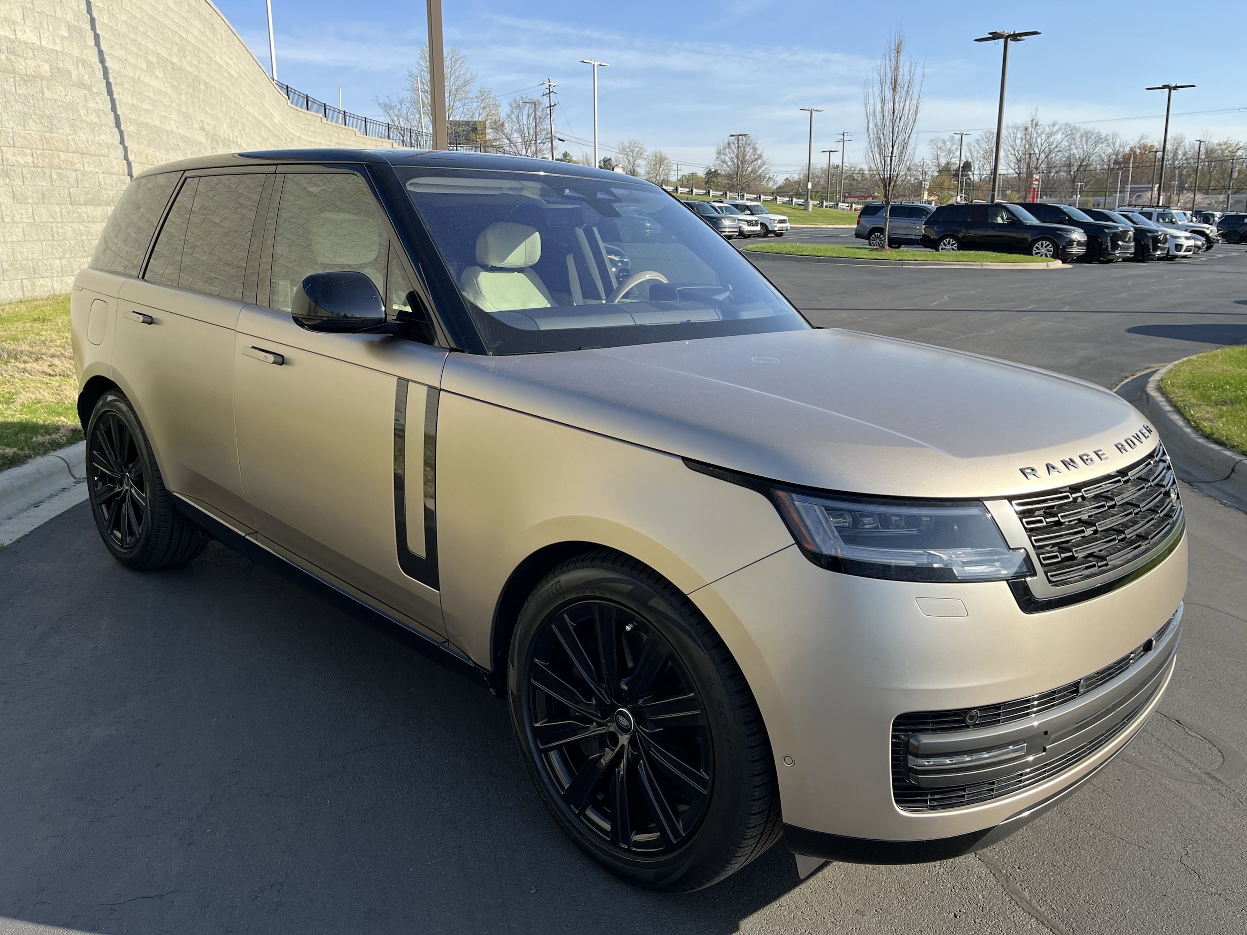 2023 Land Rover Range Rover First Edition photo 5